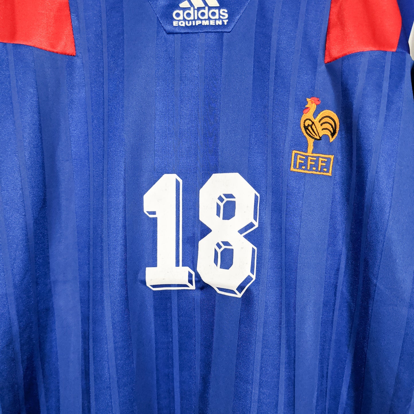 Original France 1992/94 Home - Cantona #18 Size L