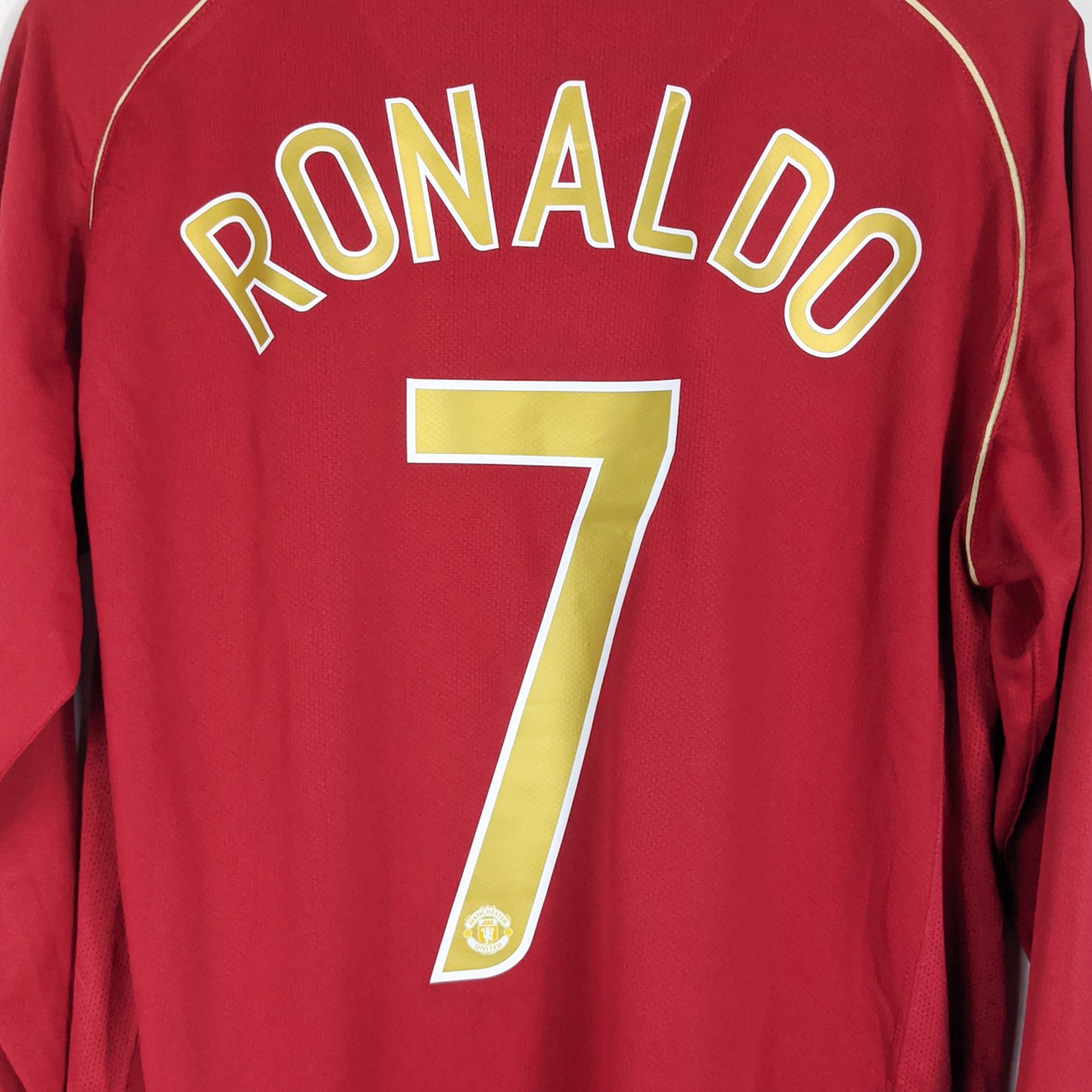 Original Manchester United 2006/07 Home - Ronaldo #7 Size fit M/L (Long sleeve)