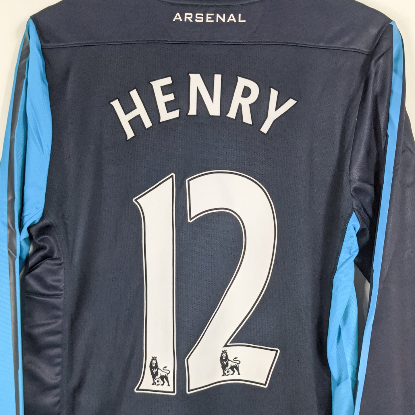 Original Arsenal 2011/12 Away - Henry #12 Size L (Long sleeve) (Player Issue) (With tags)