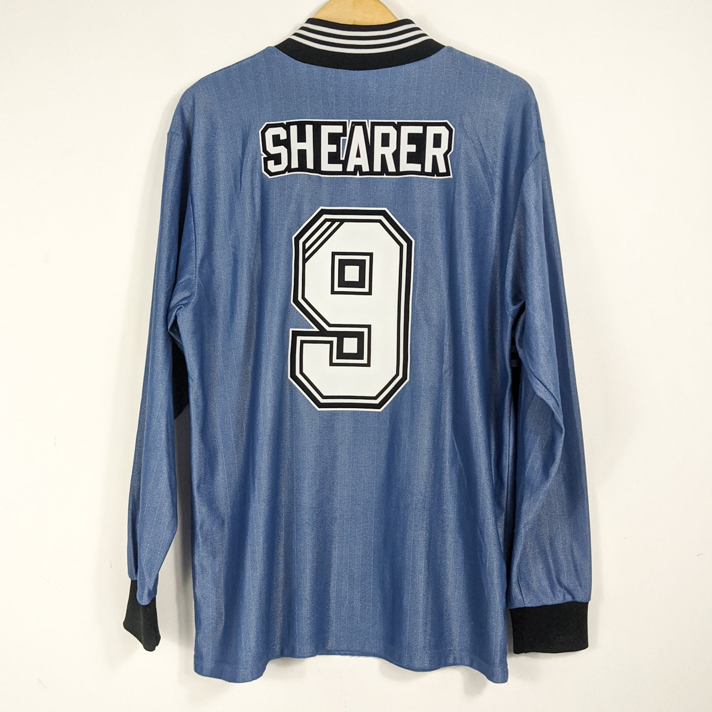 Original Newcastle 1996/97 Away - Shearer #9 Size L (Long sleeve)