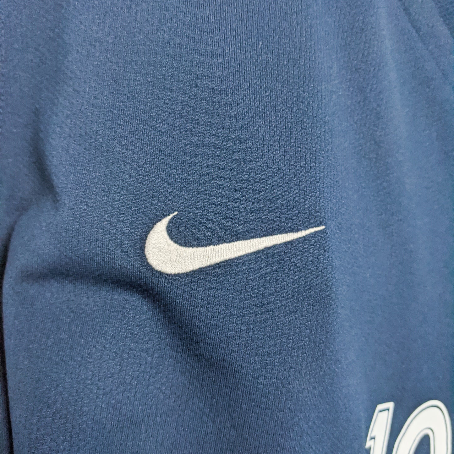 Original Australia 2006/07 Away - Kewell #10 Size XL (Bnwt)