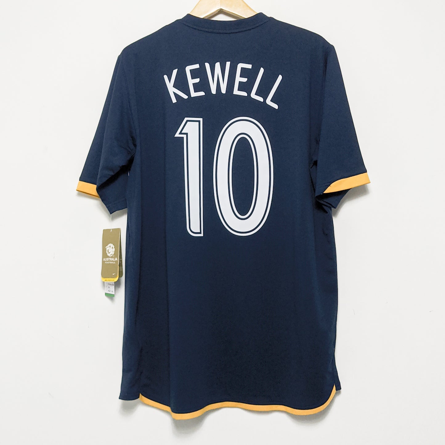 Original Australia 2006/07 Away - Kewell #10 Size XL (Bnwt)