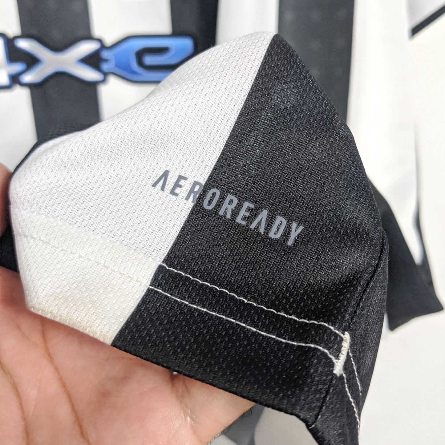 Original Juventus 2021/22 Home - Ronaldo #7 Size XL (Bnwt)