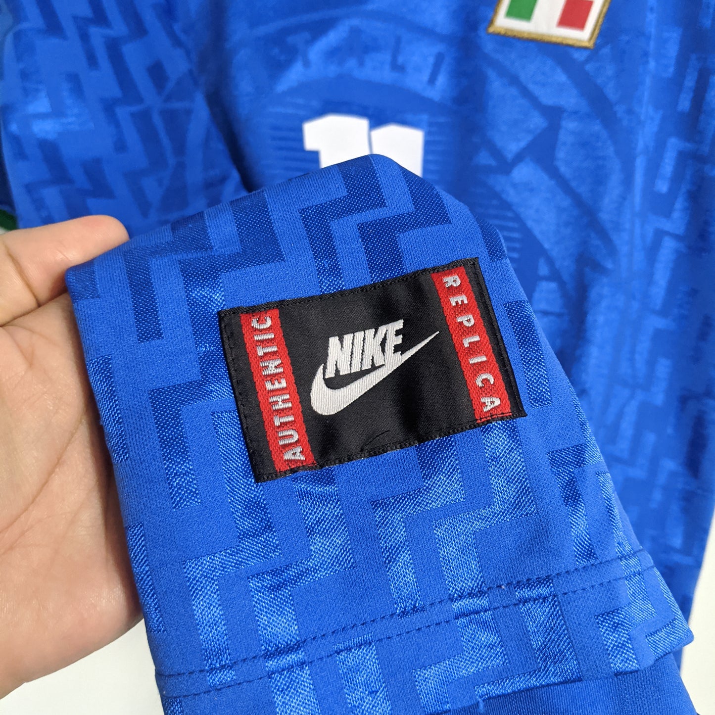 Original Italy 1994/96 Home - Ravanelli #11 Size M