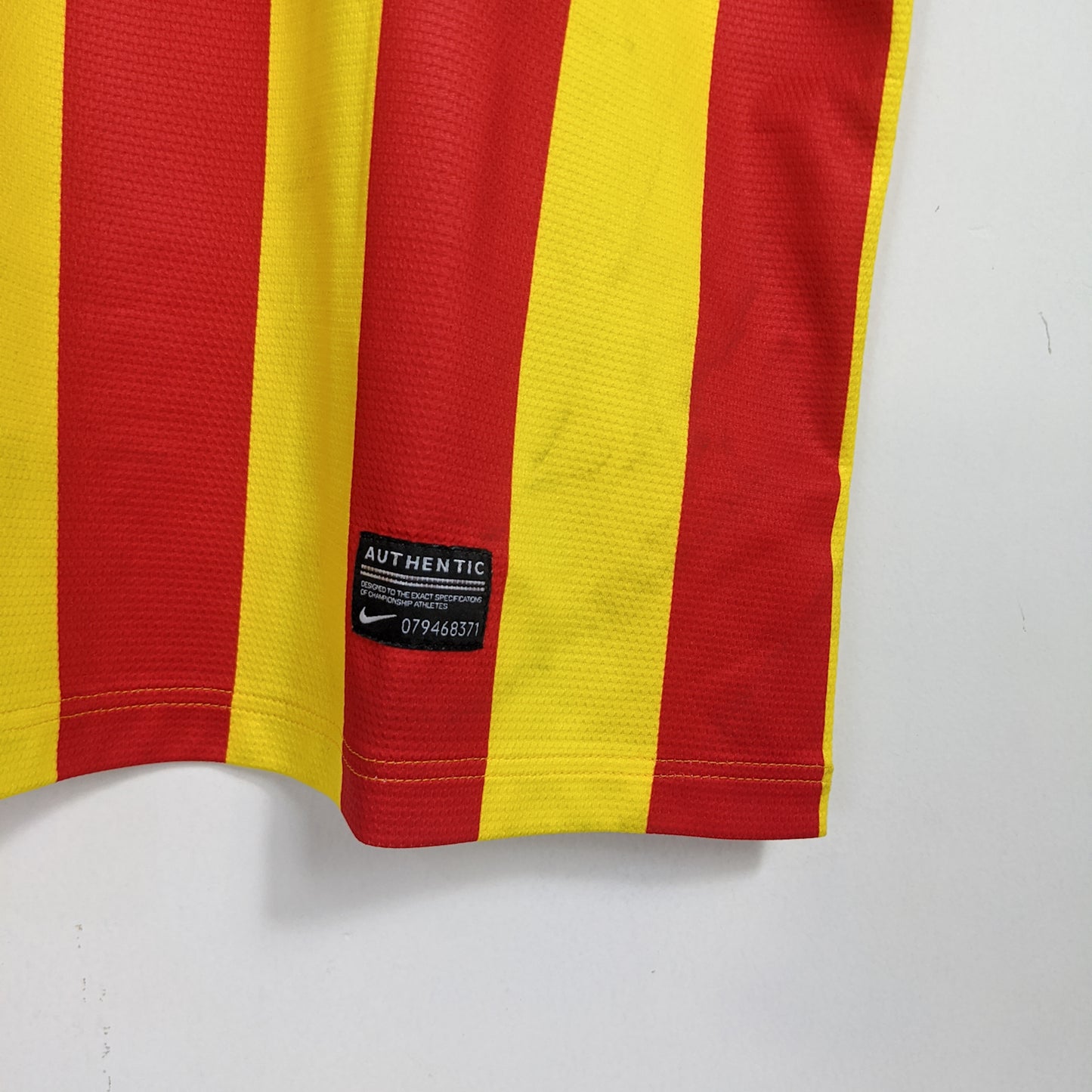Original Barcelona 2013/14 Away - Iniesta #8 Size L
