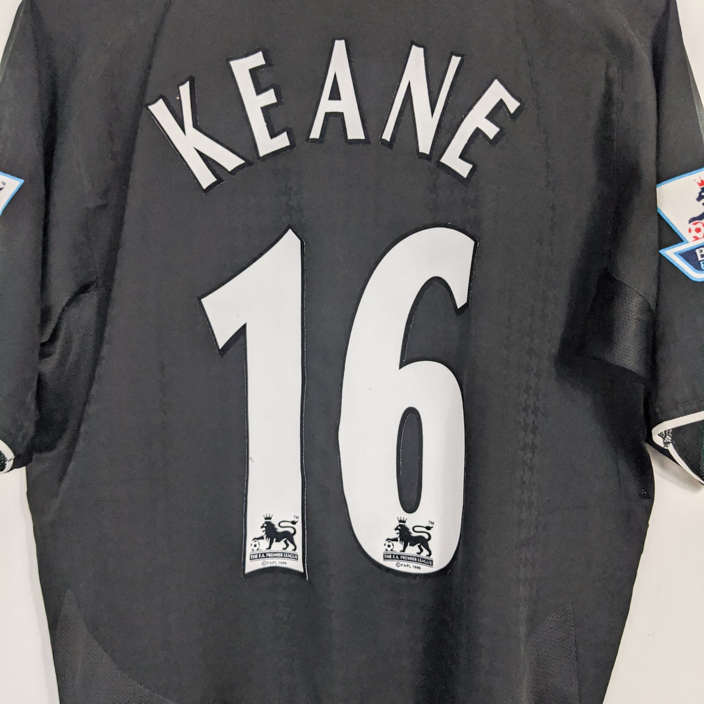 Original Manchester United 2003/05 Away - Keane #16 Size L