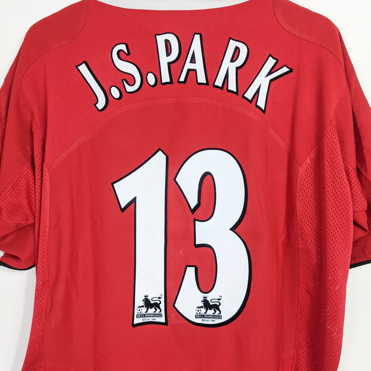 Original Manchester United 2004/06 Home - J.S Park #13 Size L