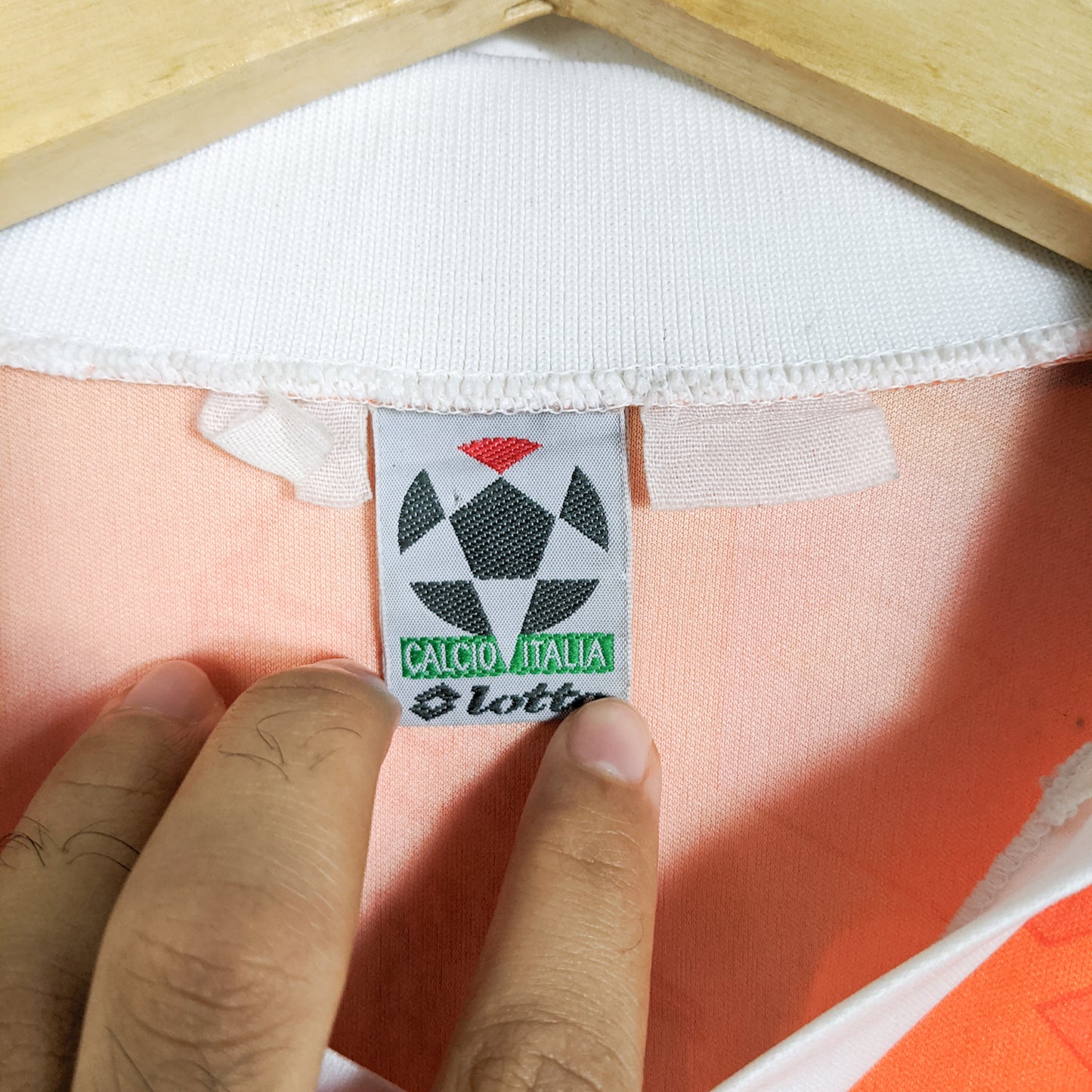 Original Netherland 1994 Home - Bergkamp #10 Size M (Long sleeve)