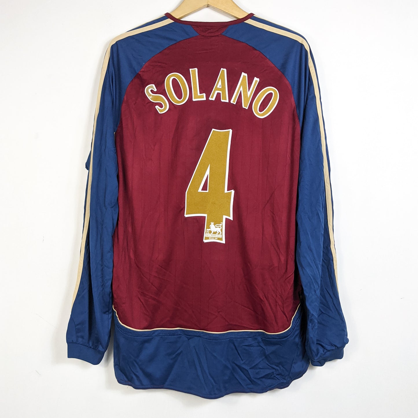 Original Newcastle United 2006/07 Away - Solano #4 Size L (Long sleeve)