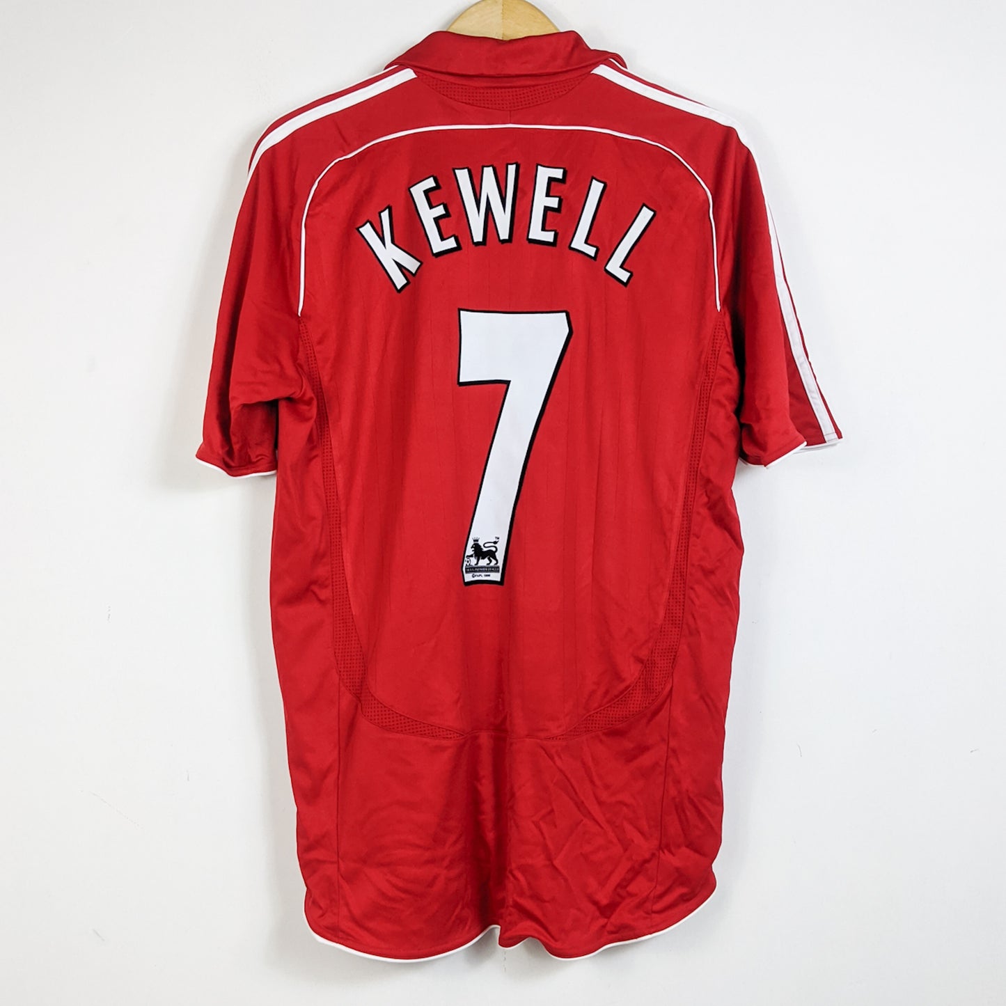 Original Liverpool 2006/07 Home - Kewell #10 Size L