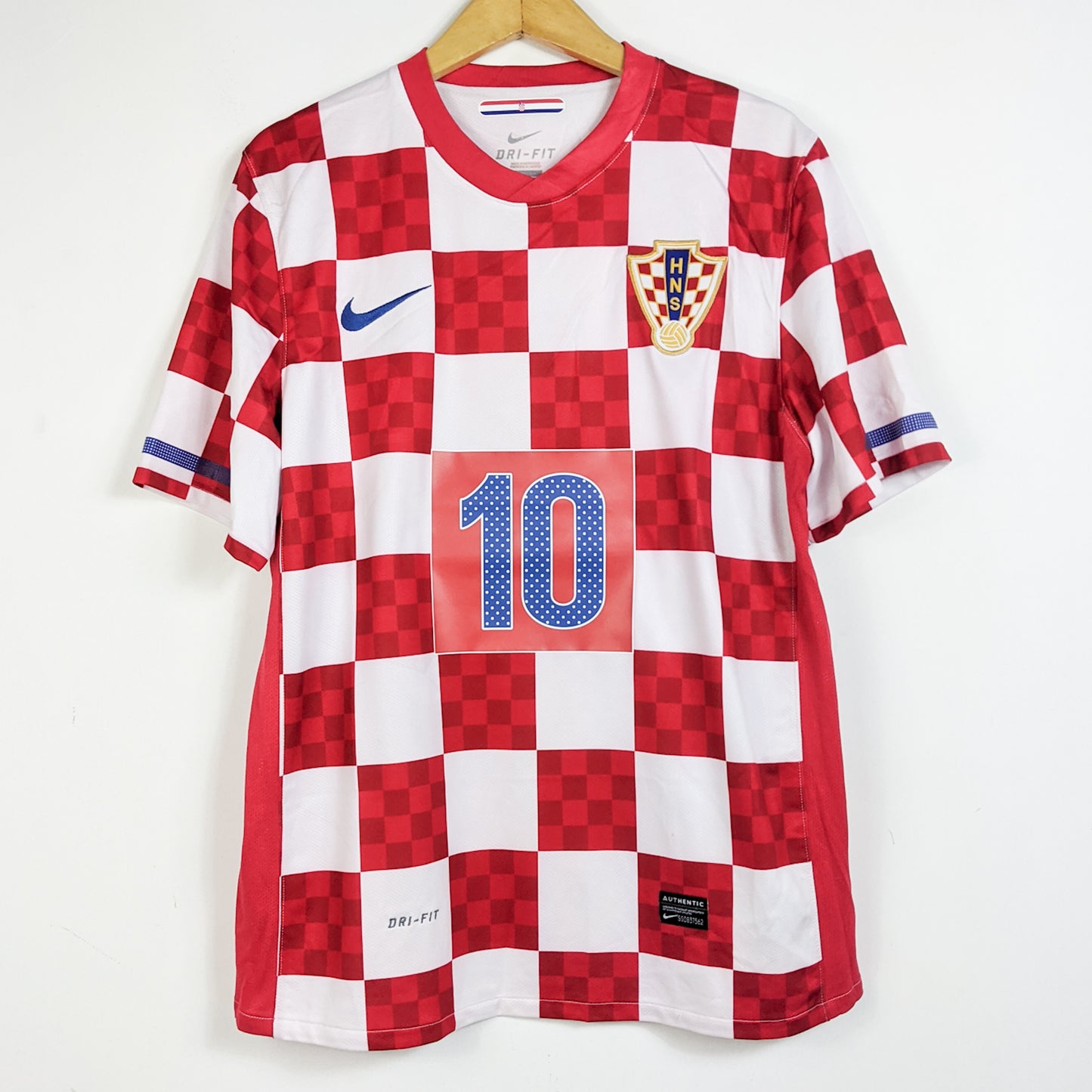 Original Croatia 2010 Home - Modric #10 Size L