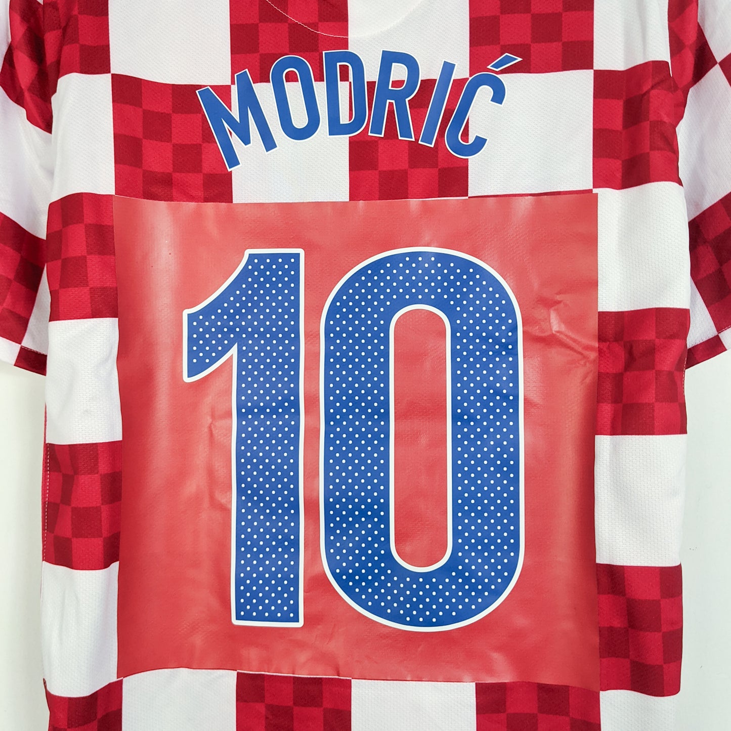 Original Croatia 2010 Home - Modric #10 Size L