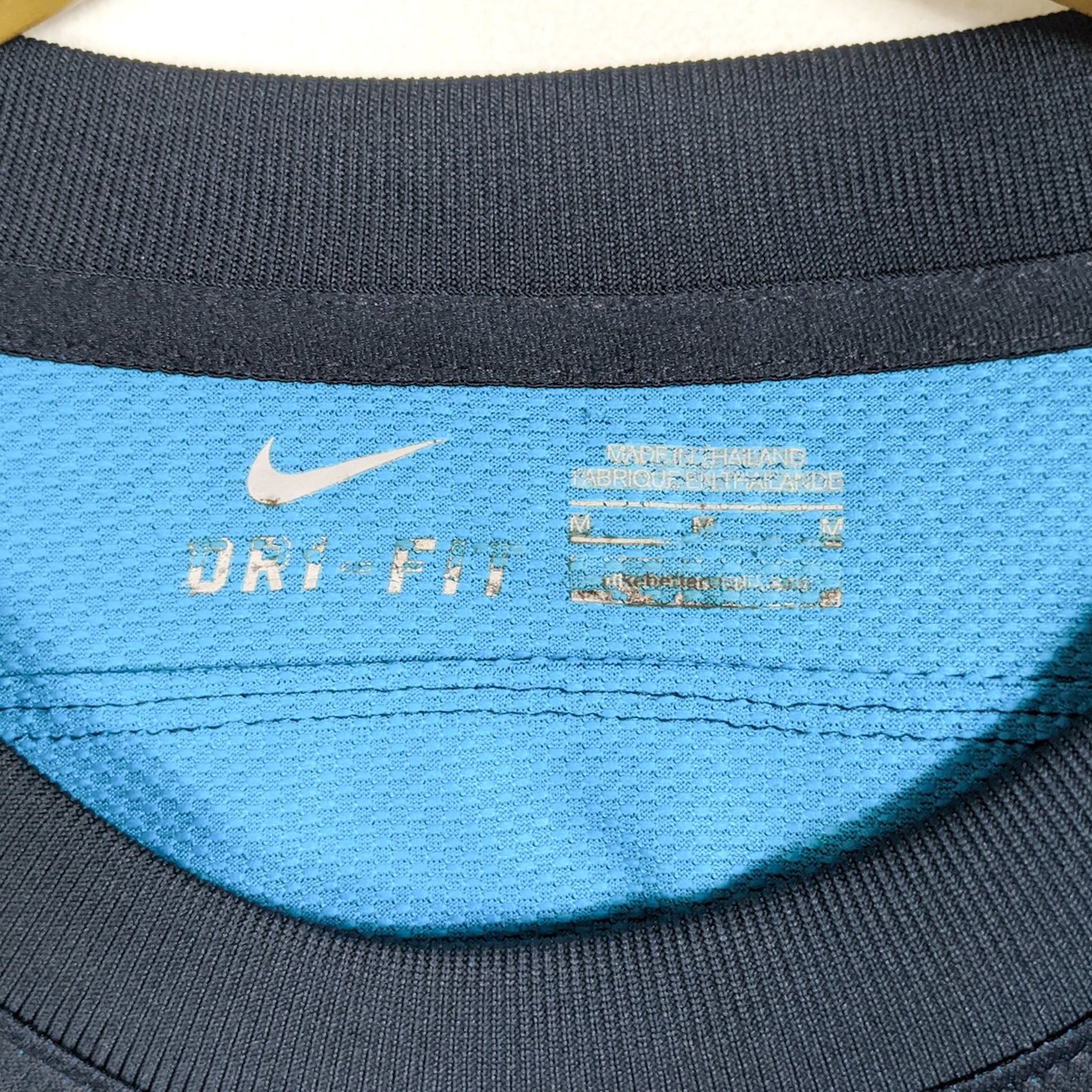 Original Arsenal 2011/12 Away - Henry #12 Size M (Long sleeve) (Player Issue) (Bnwt)