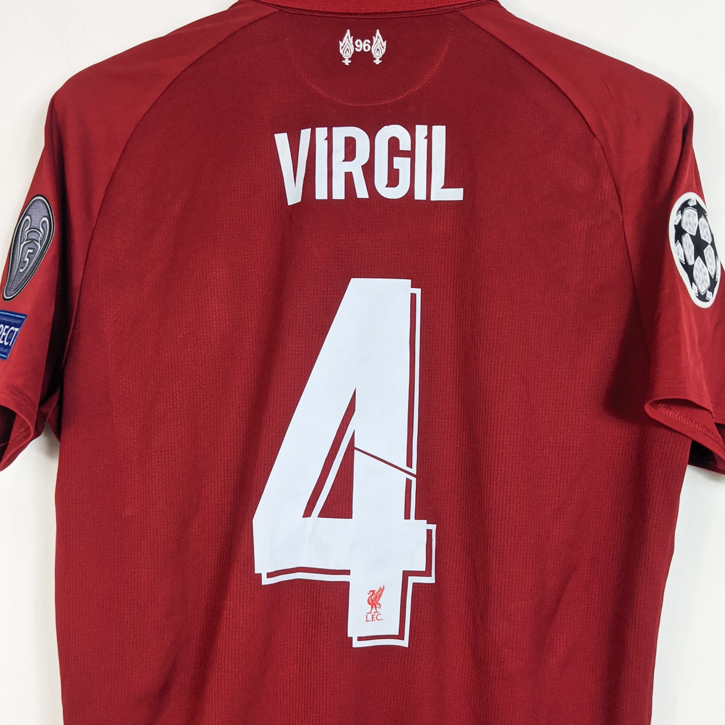 Original Liverpool 2018/19 Home - Virgil #4 Size M