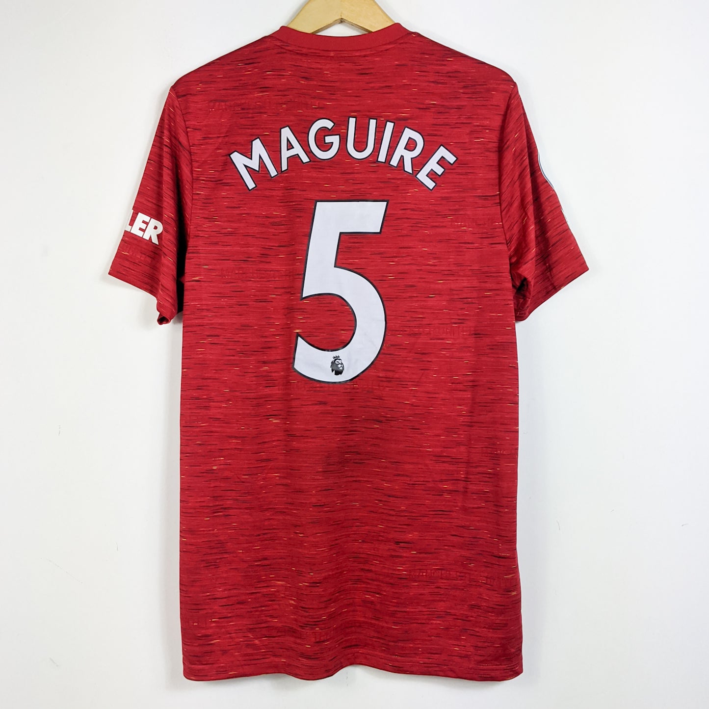 Original Manchester United 2020/21 Home - Maguire #5 Size L