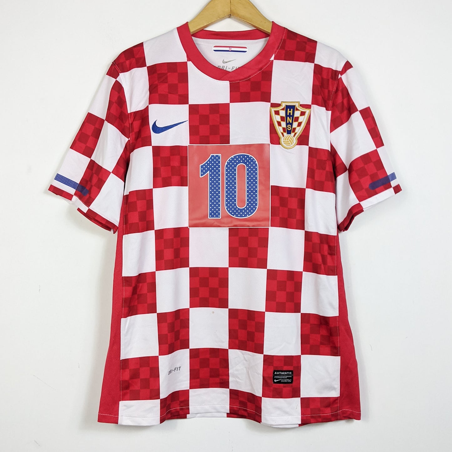 Original Croatia 2010/12 Home - Modric #10 Size L