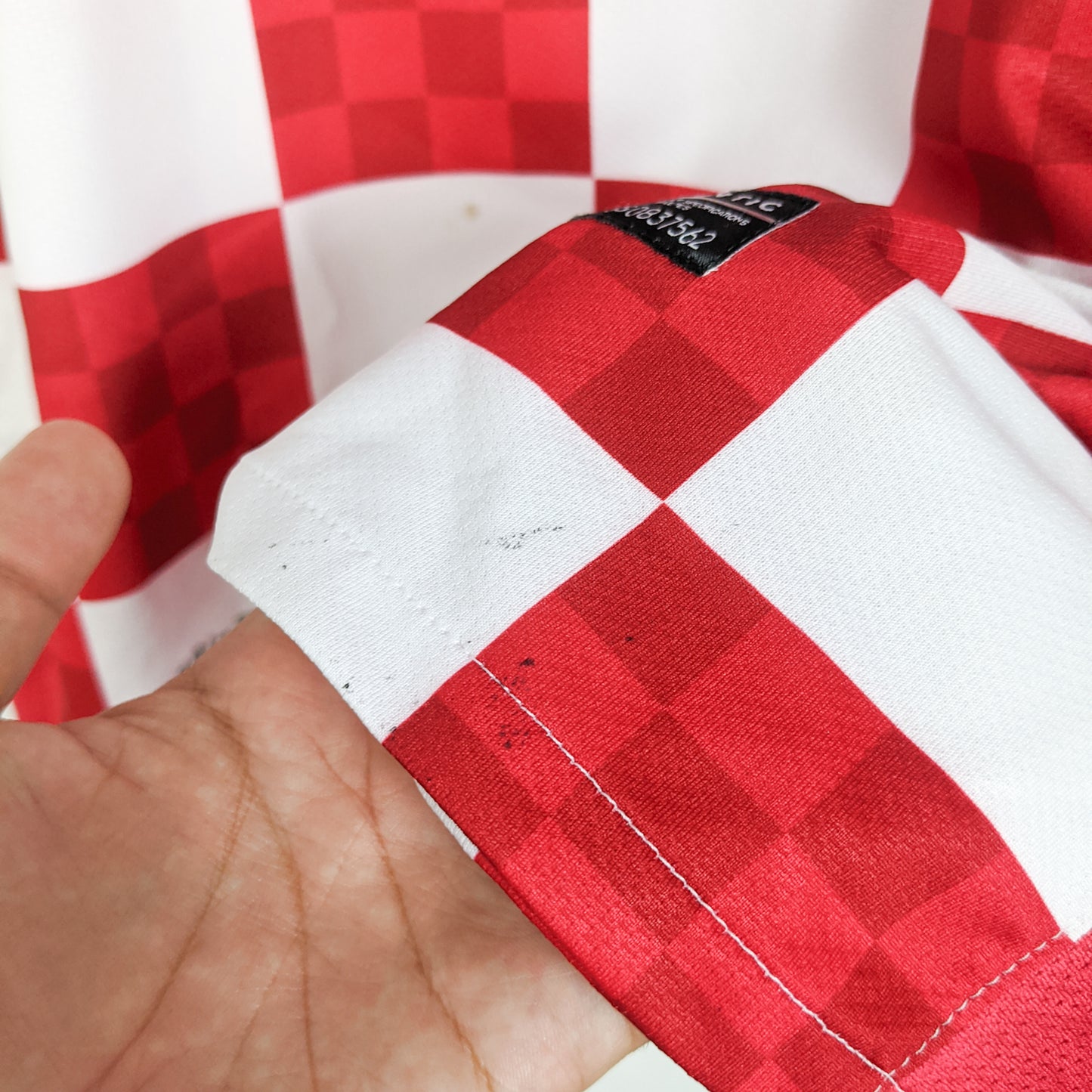 Original Croatia 2010/12 Home - Modric #10 Size L