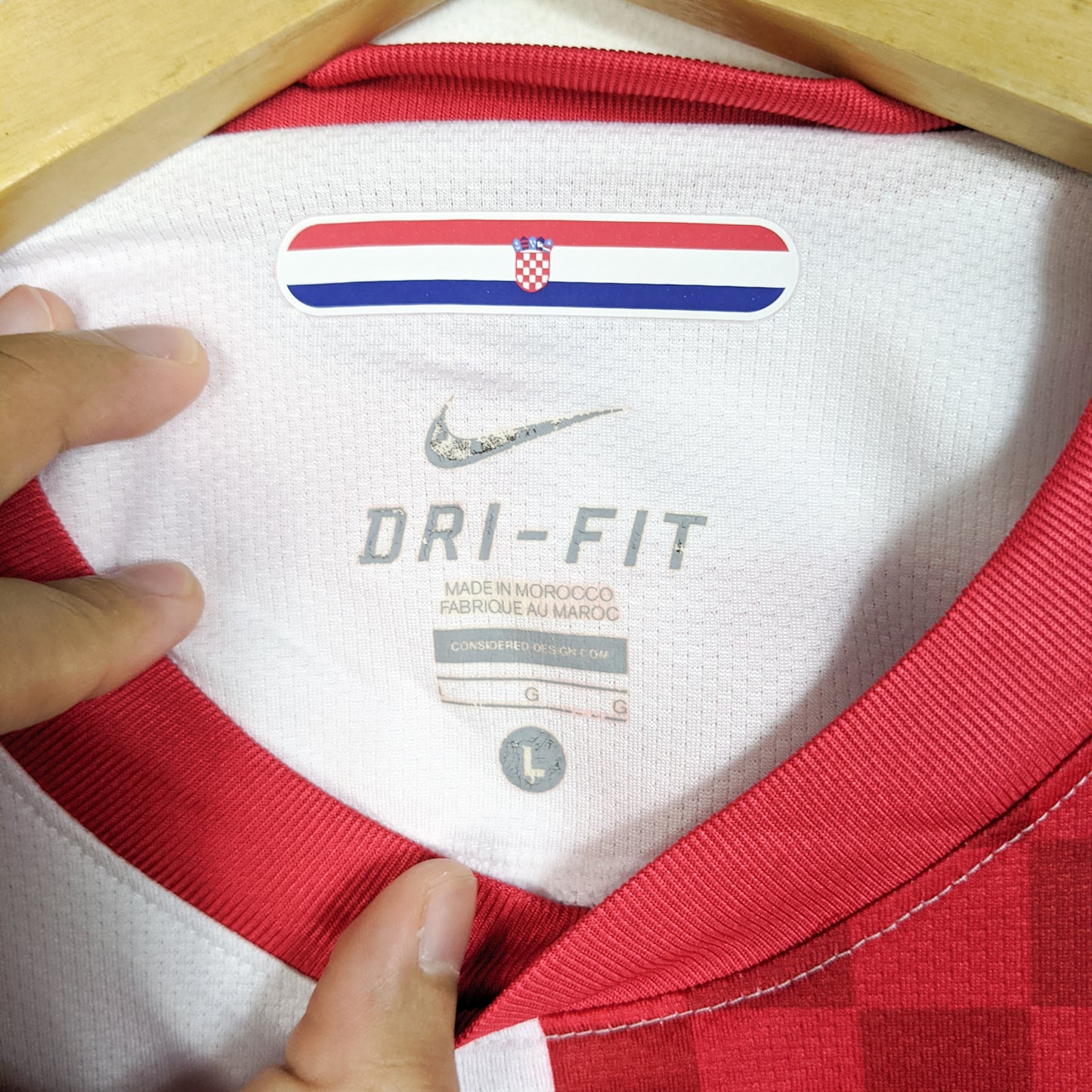 Original Croatia 2010/12 Home - Modric #10 Size L