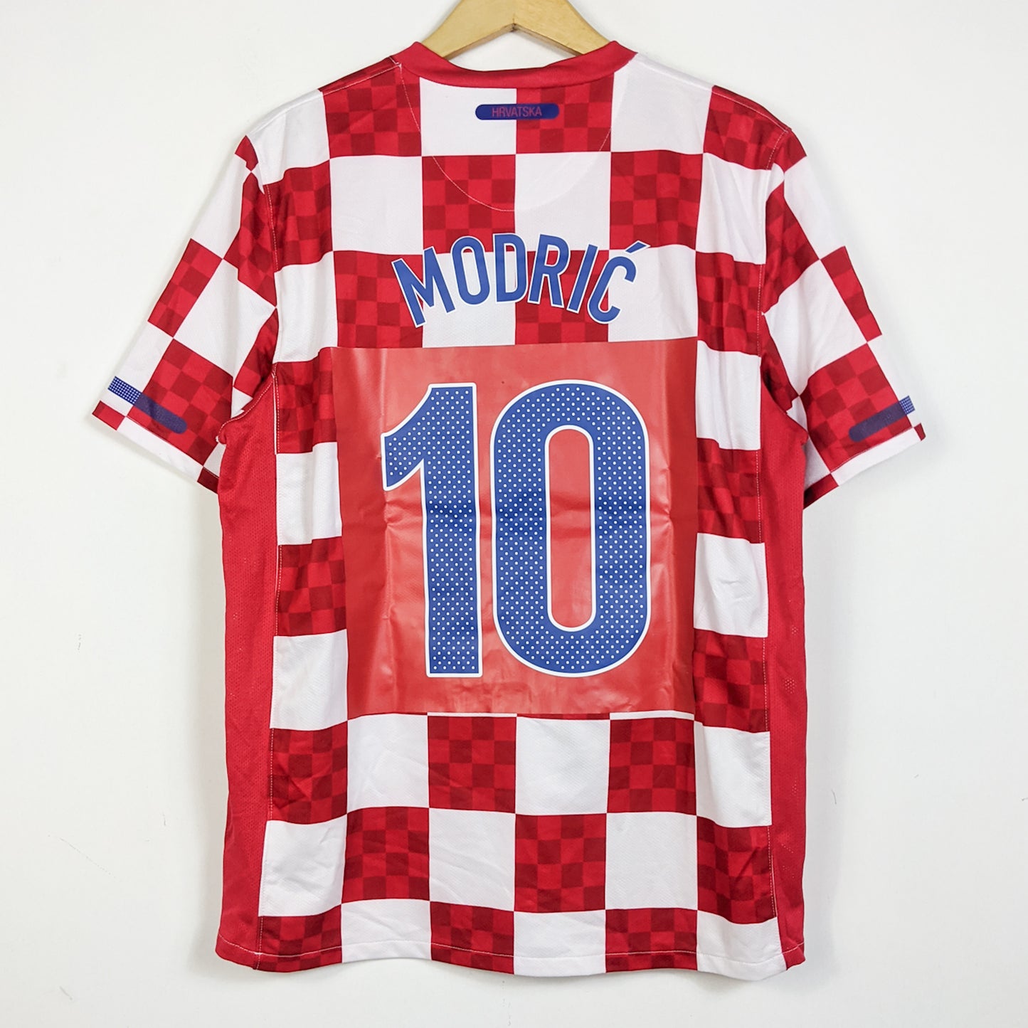 Original Croatia 2010/12 Home - Modric #10 Size L