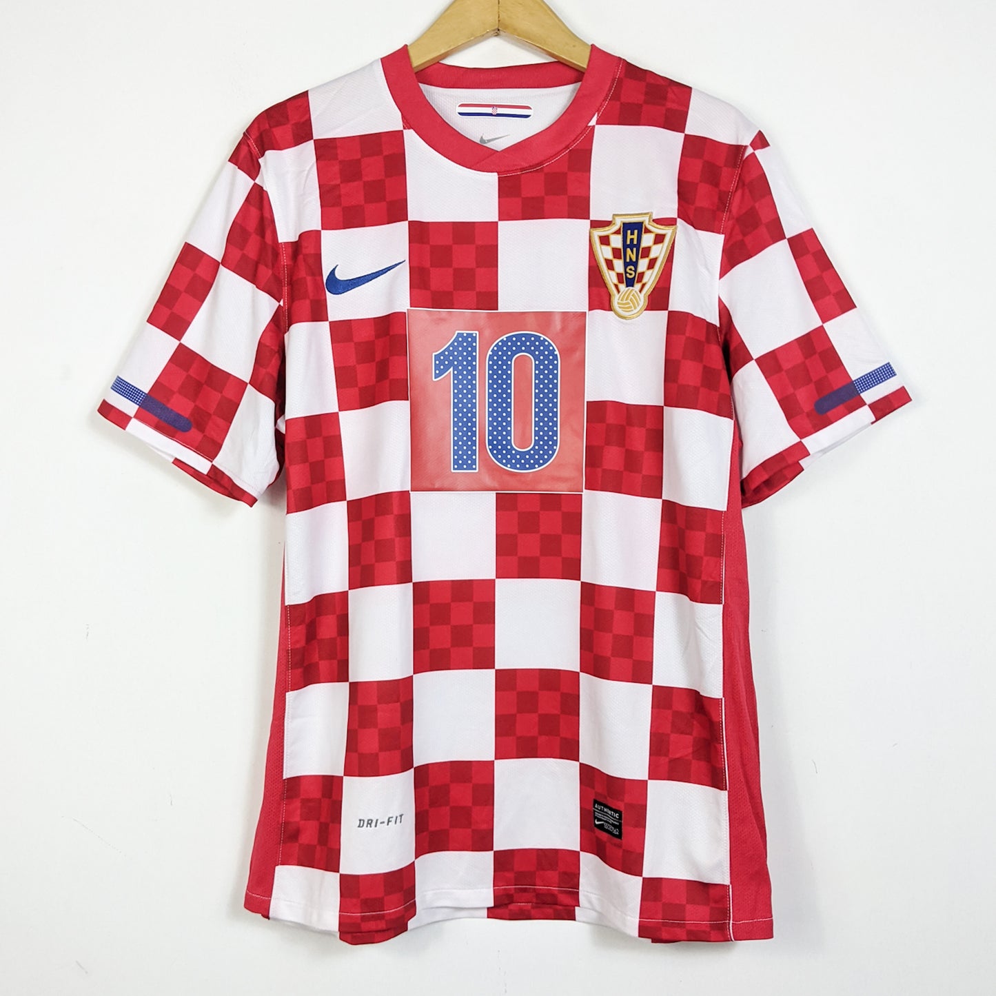 Original Croatia 2010/12 Home - Modric #10 Size L