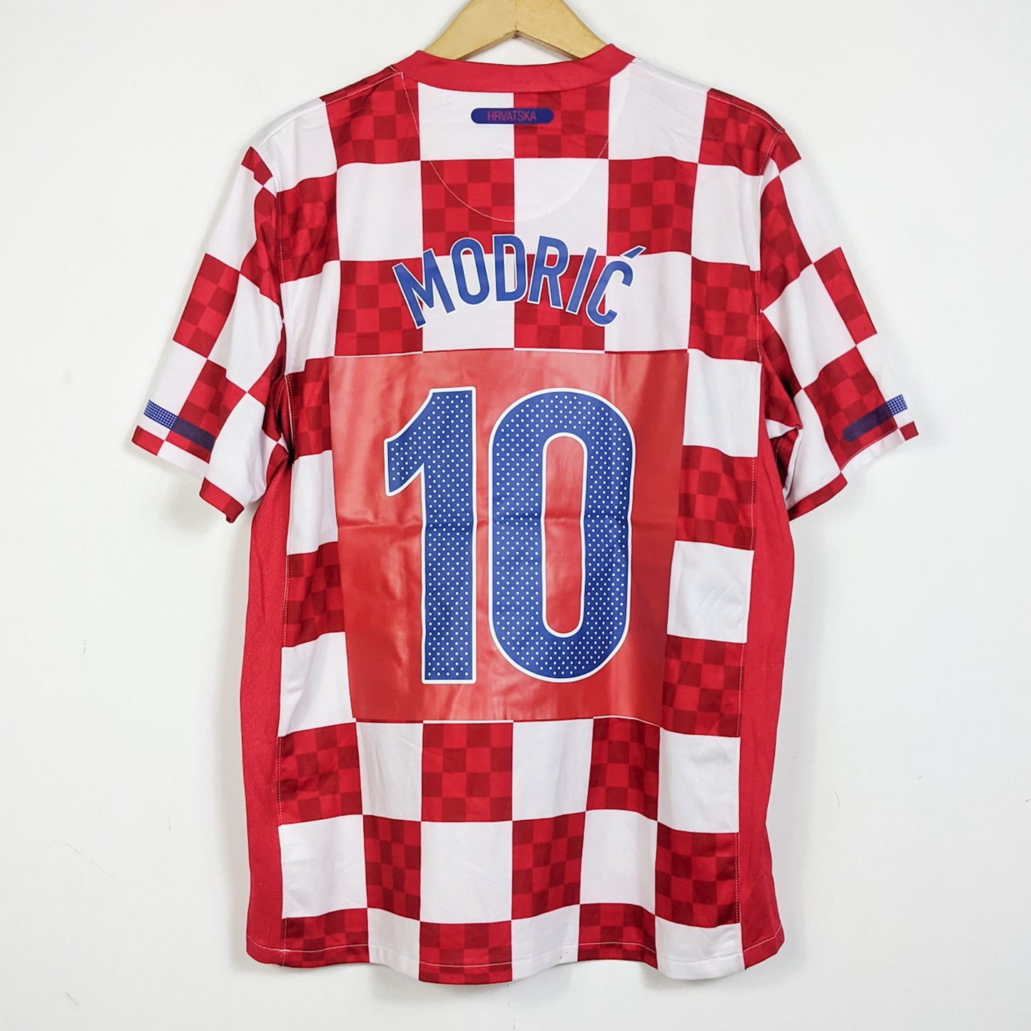 Original Croatia 2010/12 Home - Modric #10 Size L