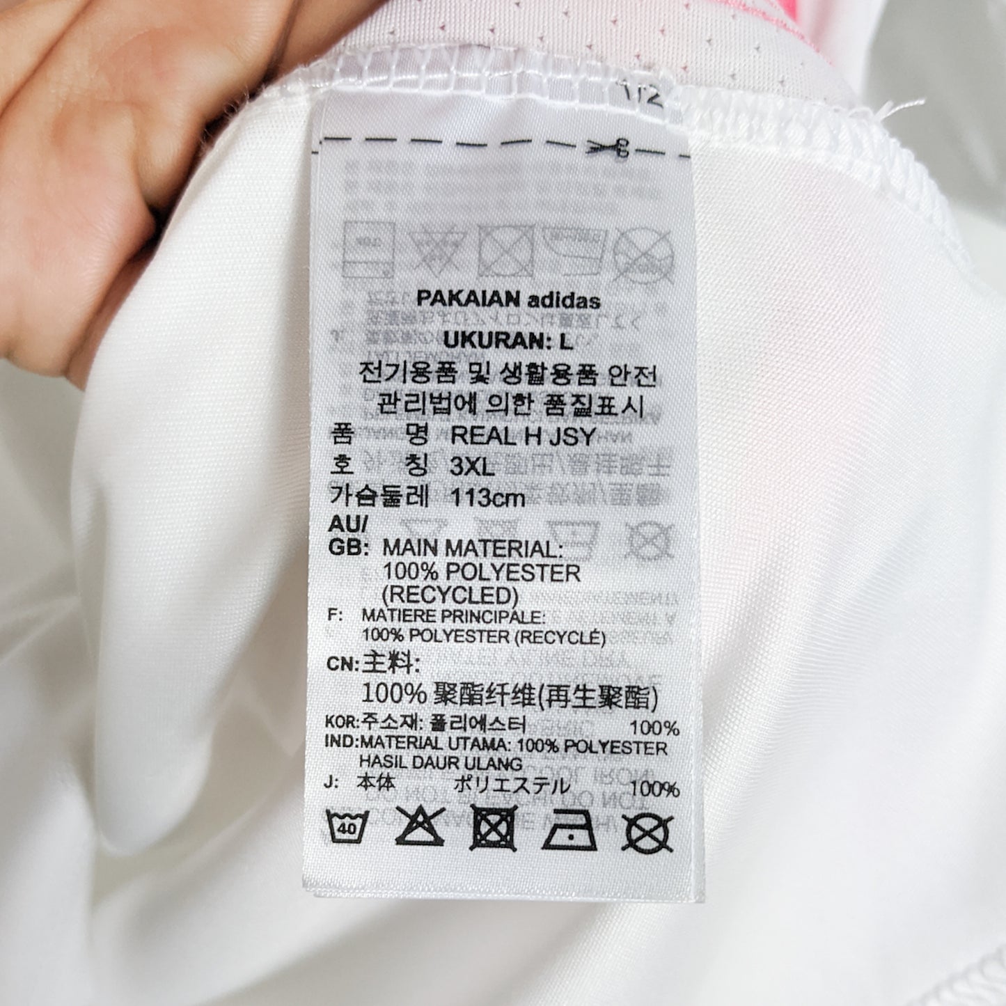 Original Real Madrid 2020/21 Home - Valverde #15 Size L (Bnwt)