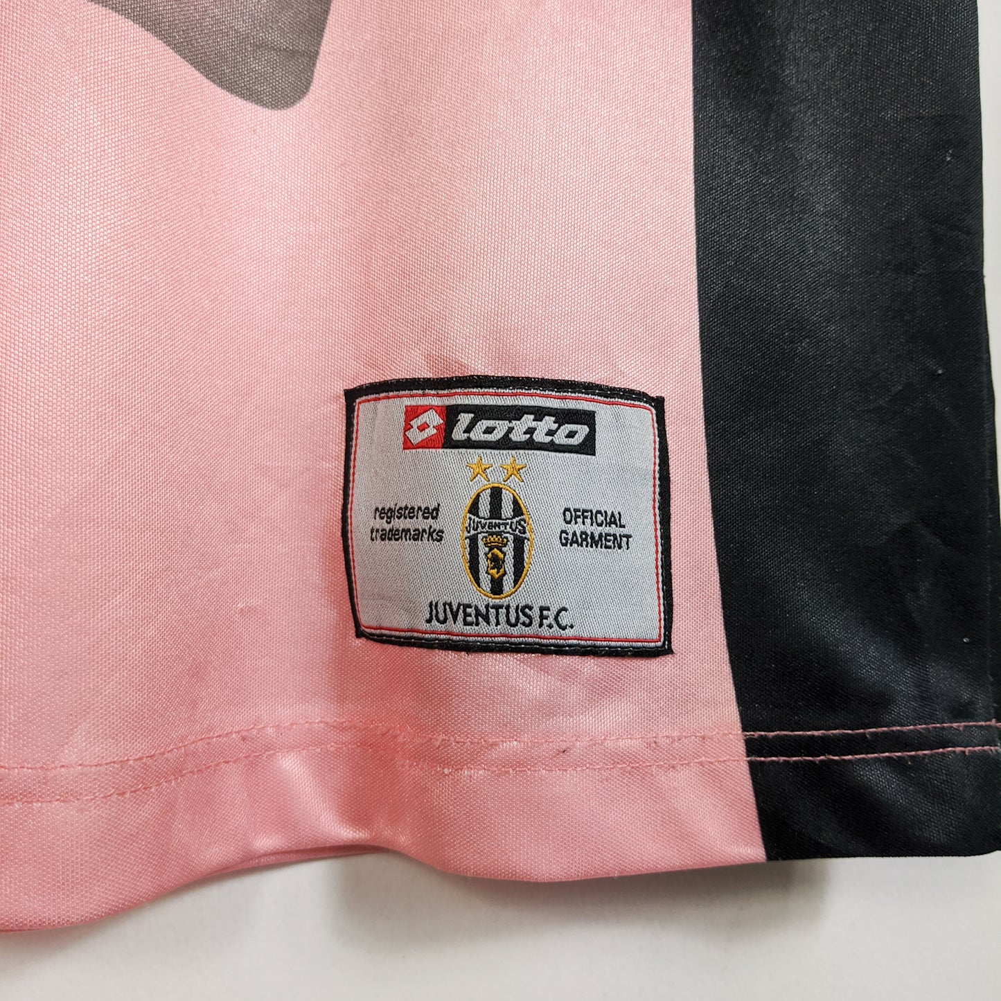 Original Juventus 2002/03 GK - Buffon #1 Size M (Long sleeve)
