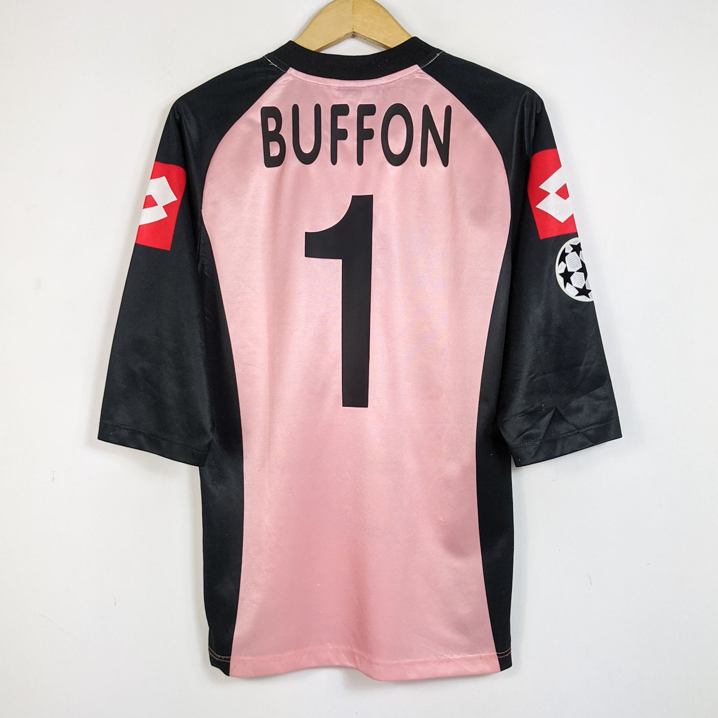 Original Juventus 2002/03 GK - Buffon #1 Size M (Long sleeve)