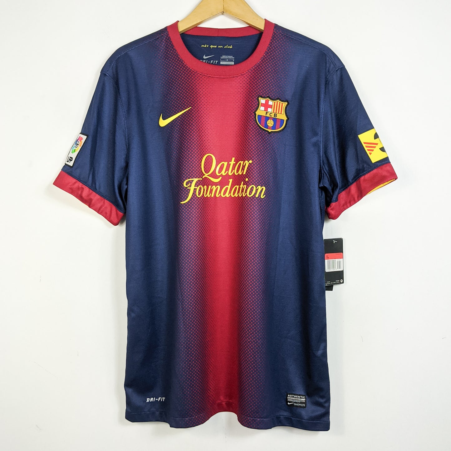 Original Barcelona 2012/13 Home - Fabregas #4 Size L (Bnwt)