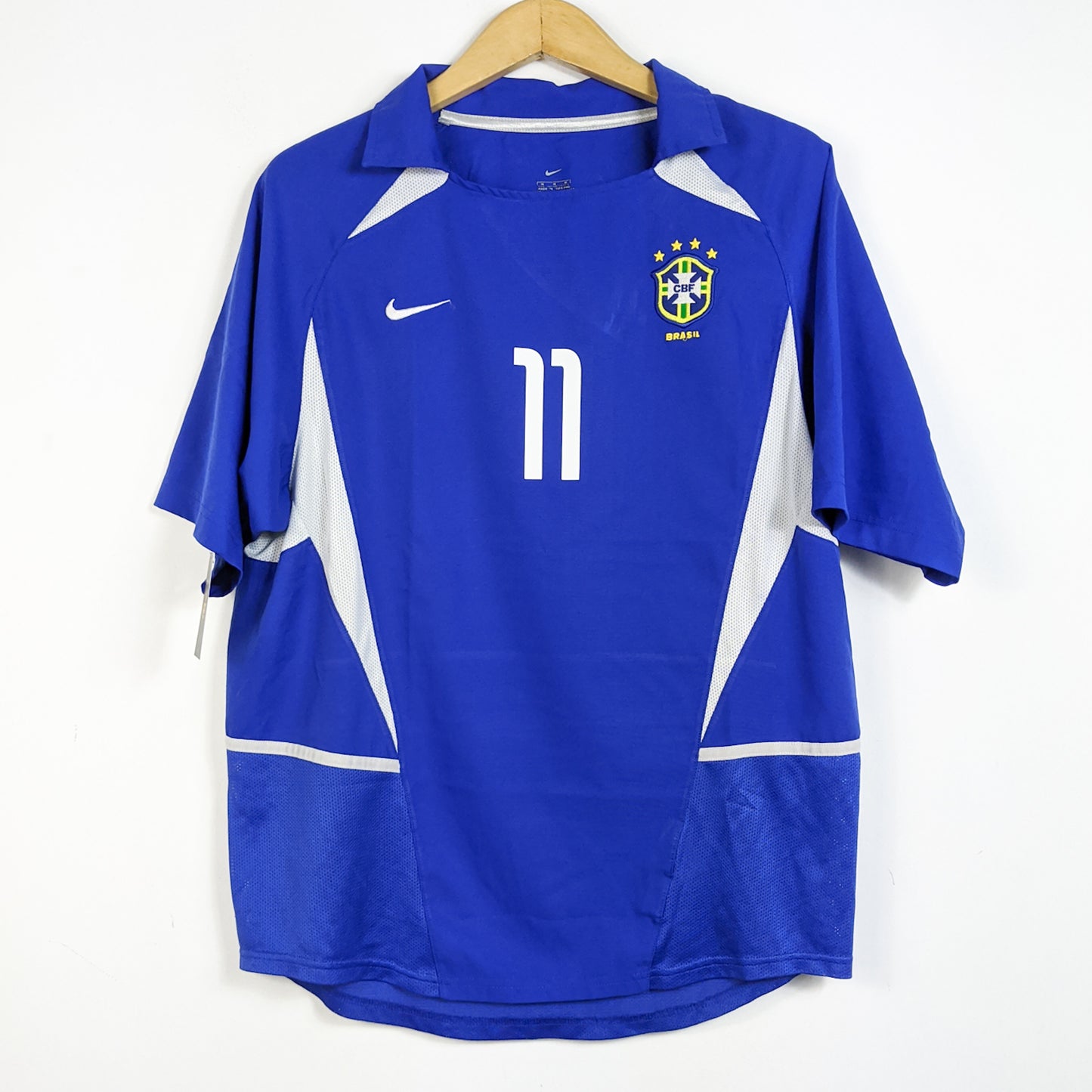 Original Brazil 2002 Away - Ronaldinho #11 Size M