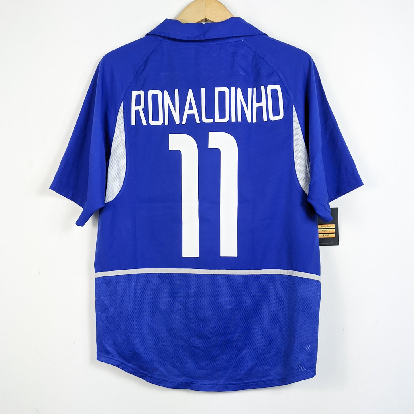 Original Brazil 2002 Away - Ronaldinho #11 Size M
