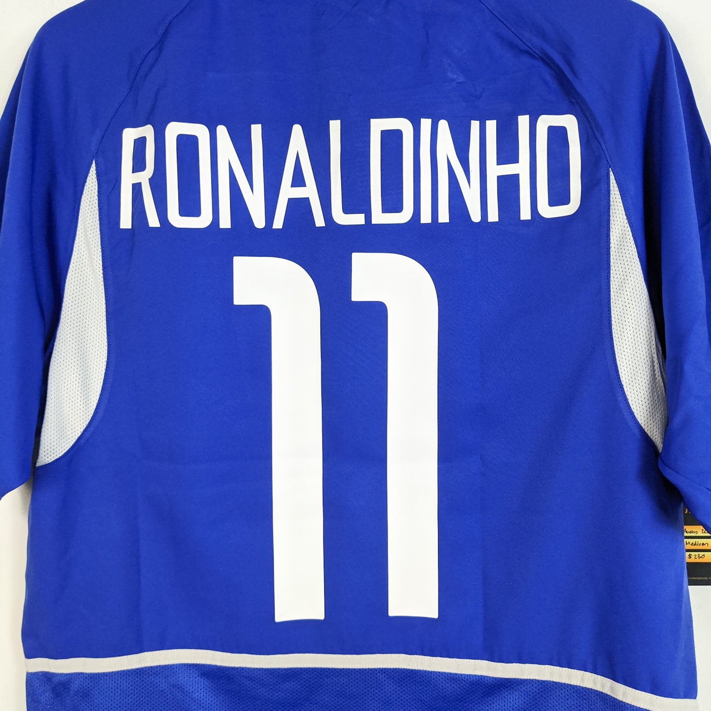 Original Brazil 2002 Away - Ronaldinho #11 Size M