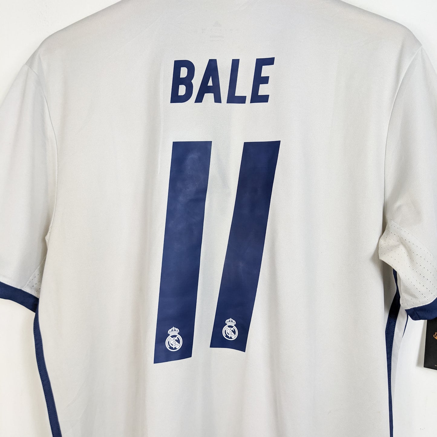 Original Real Madrid 2016/17 Home - Bale #11 Size L