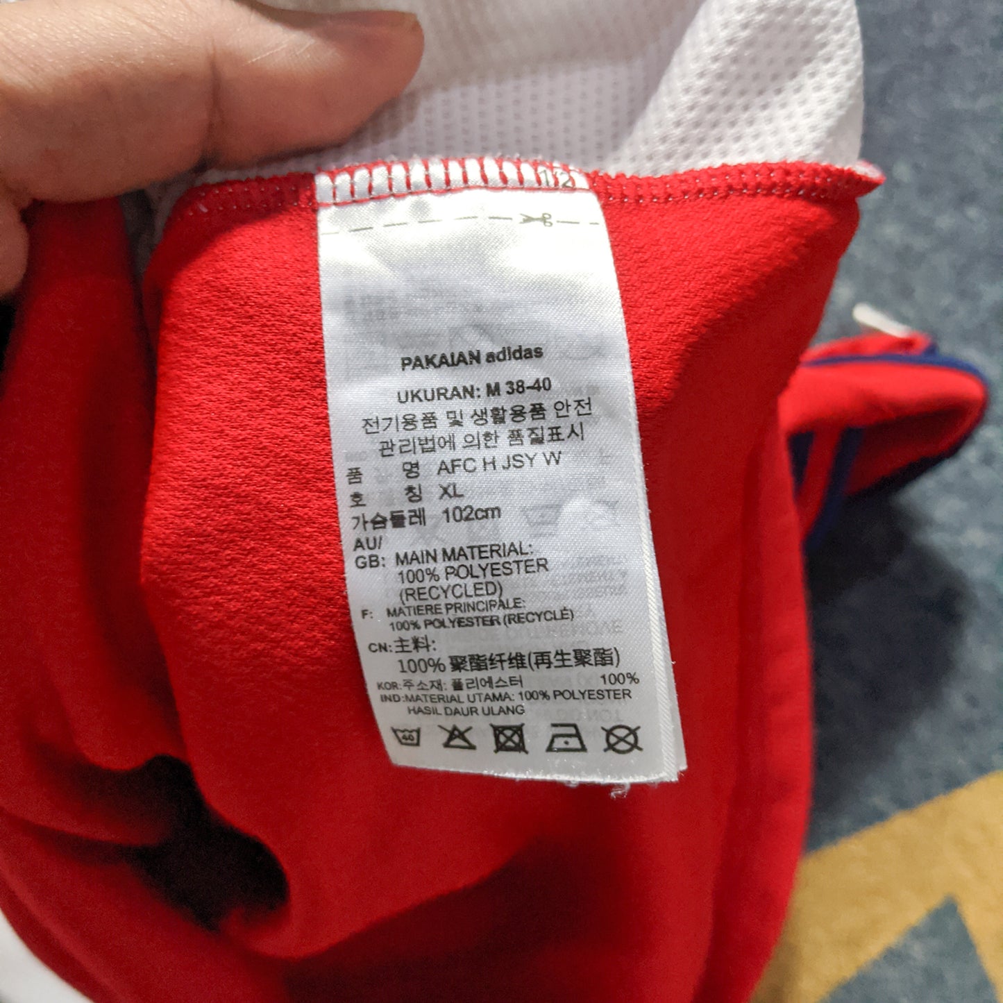 Original Arsenal 21/22 Home - Saka #7 Size M Youth (13-15 Years)