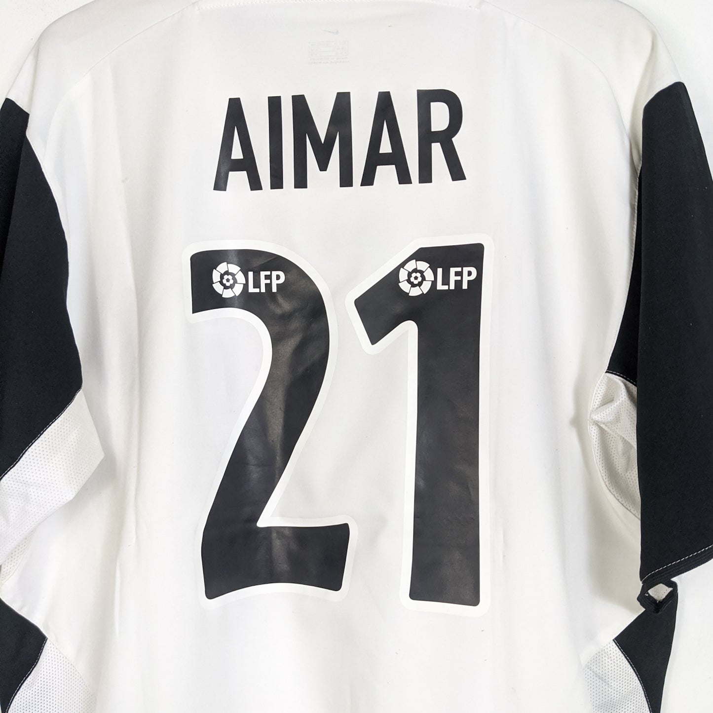 Original Valencia 2003/04 Home - Aimar #21 Size XL