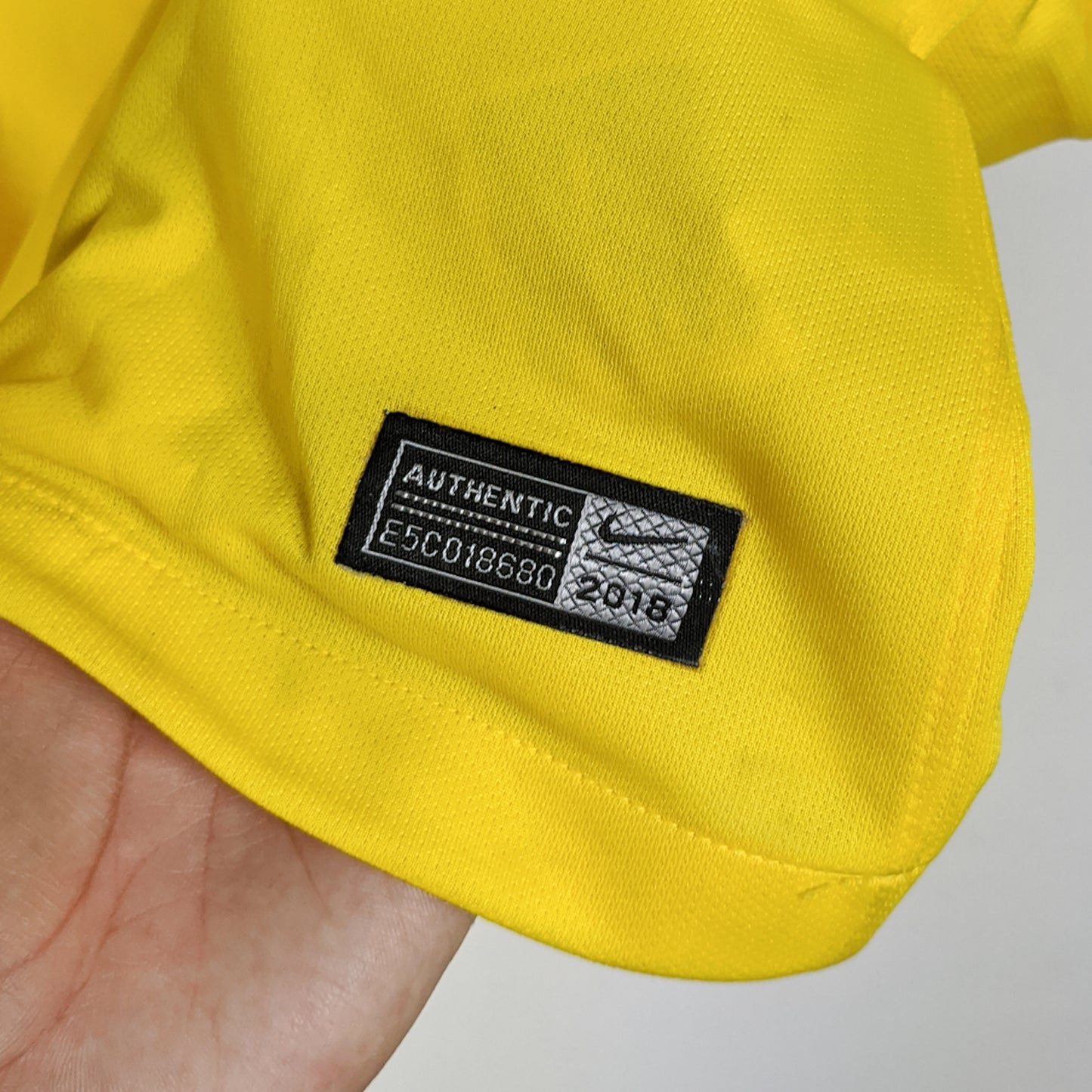 Original Croatia 2018/20 GK - Subasic #23 Size M