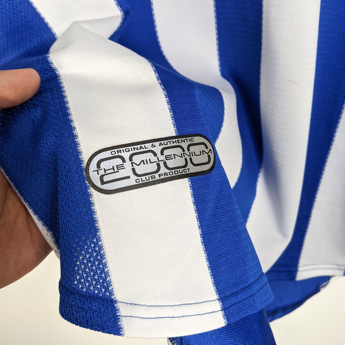 Original Sheffield Wednesday 1999/00 Home - Carbone #8 Size L (Long Sleeve)