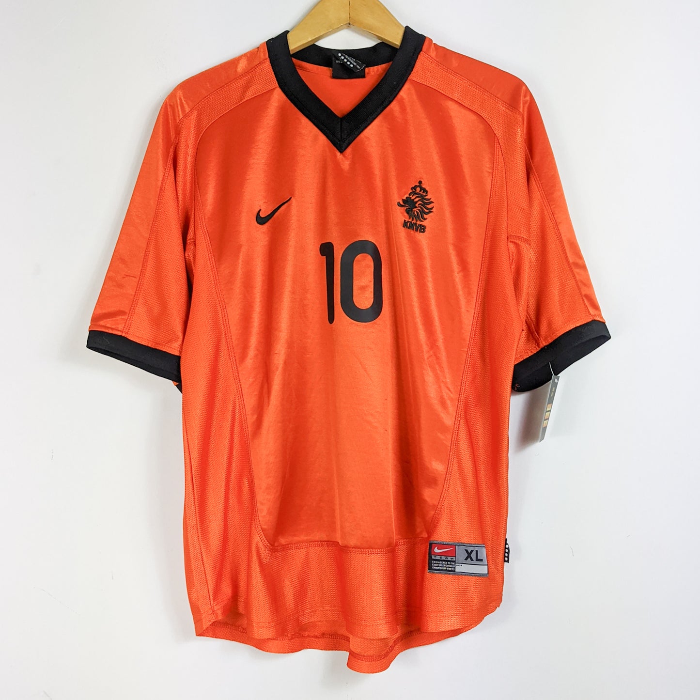 Original Netherlands 2000/02 Home - Bergkamp #10 Size XL