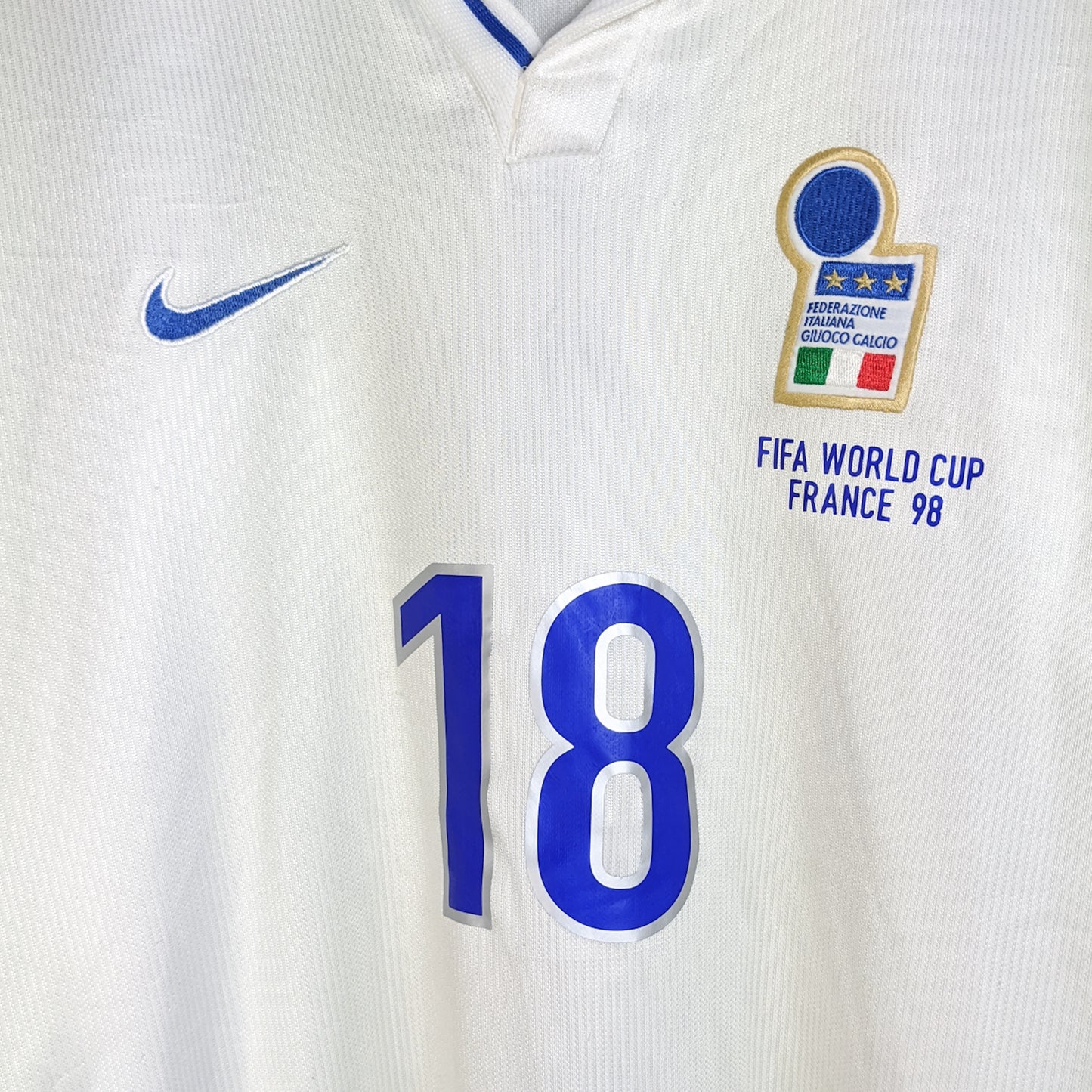 Original Italy 1998 Away - Baggio #18 Size M