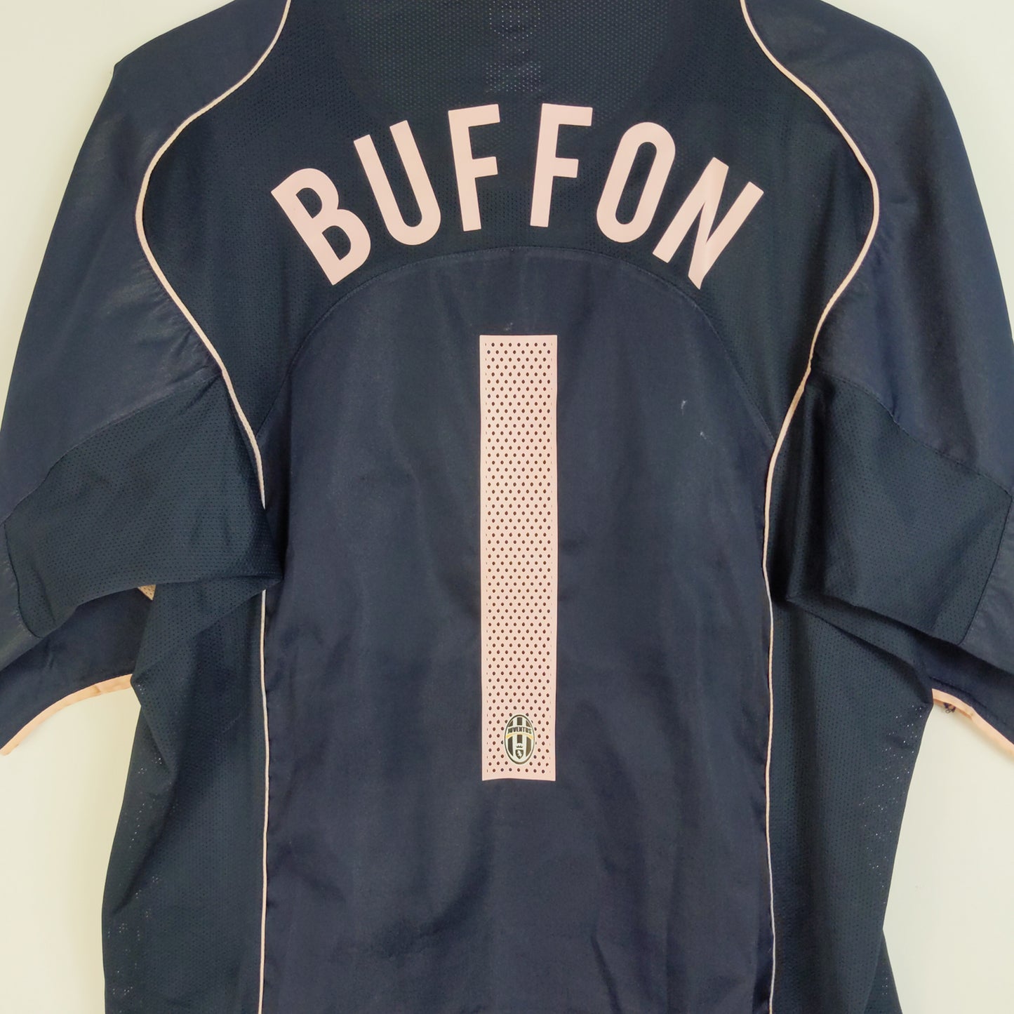 Original Juventus 2004/05 Away - Buffon #1 Size L
