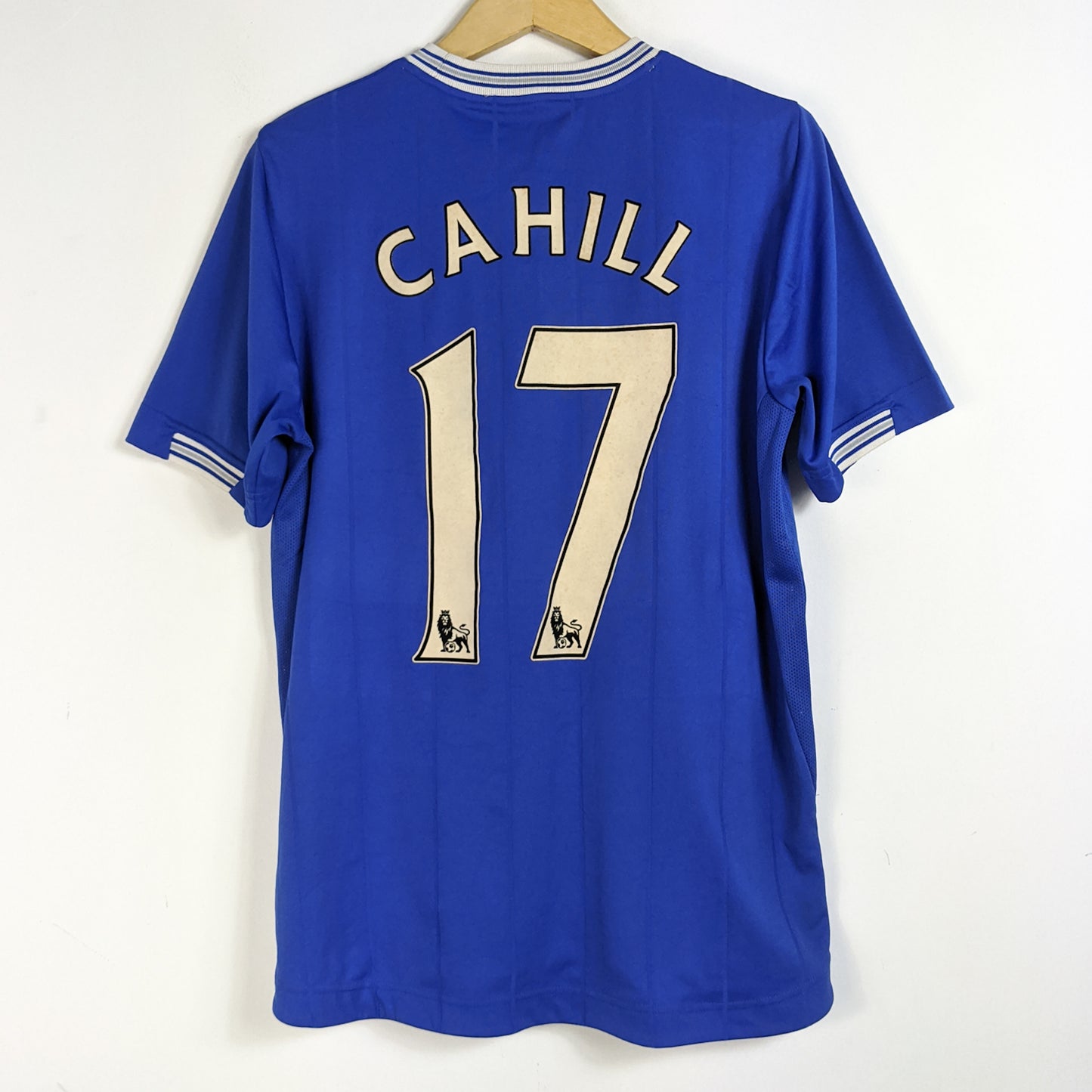 Original Everton 2009/10 Home - Cahill #17 Size M