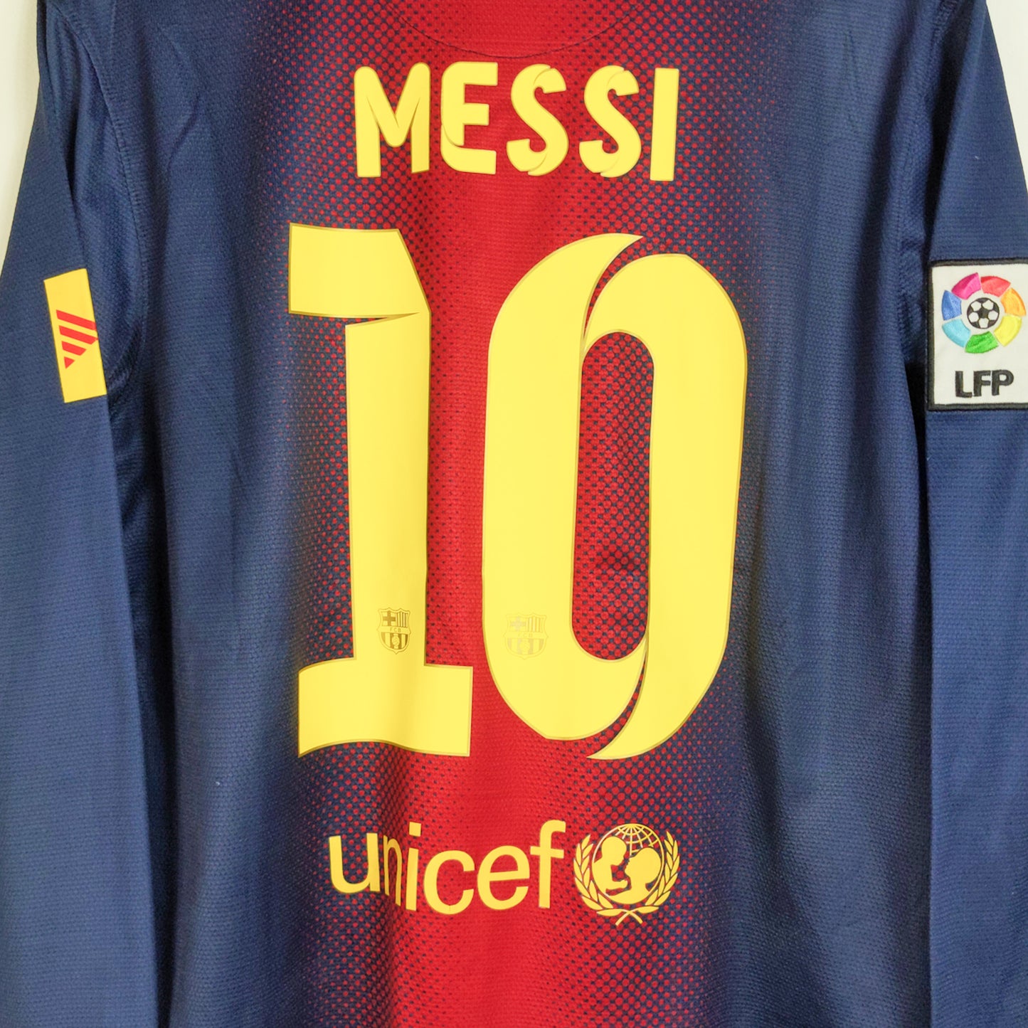 Original Barcelona 2012/13 Home - Messi #10 Size M (Long Sleeve)