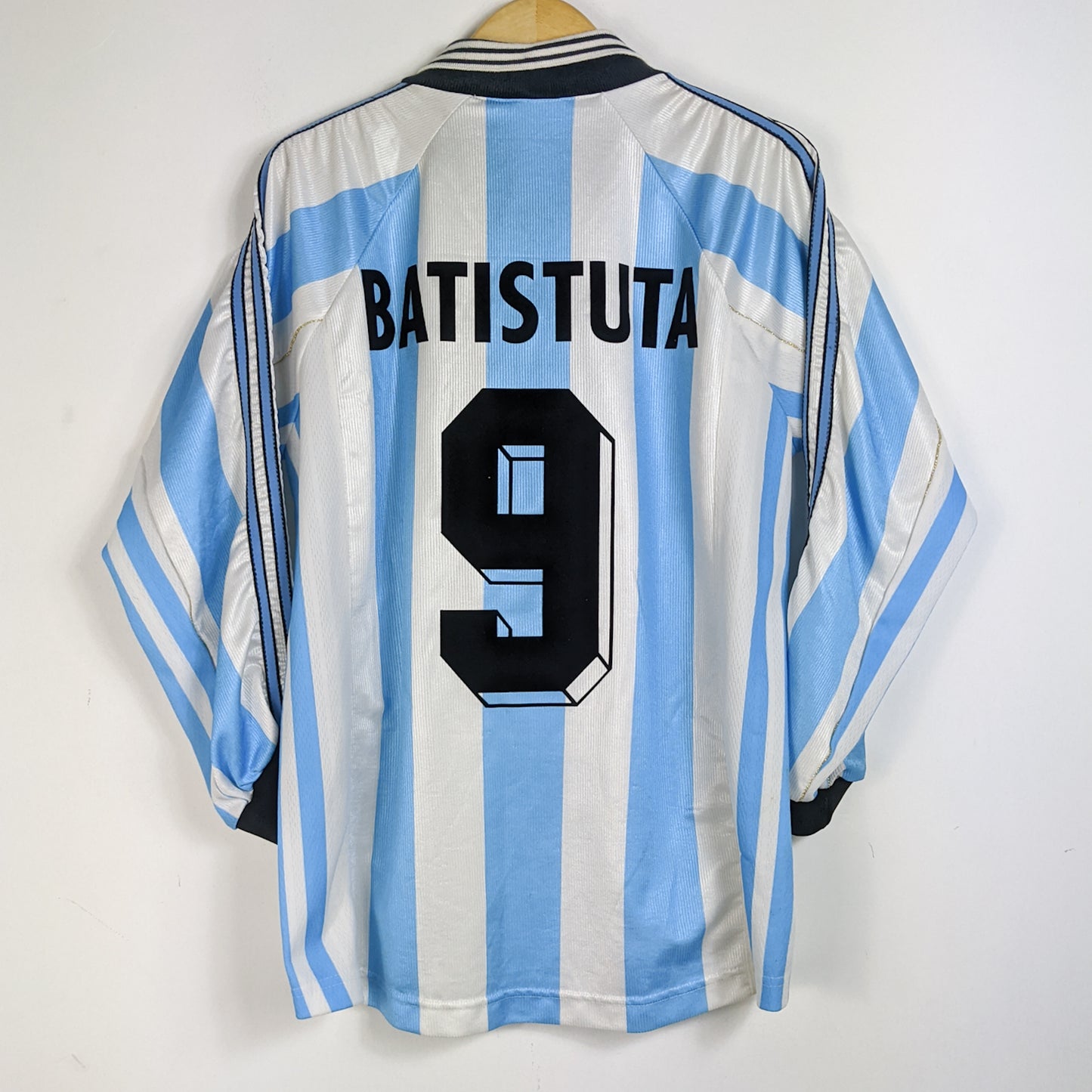 Original Argentina 1998 Home - Batistuta #9 Size M fit L (Long Sleeve)