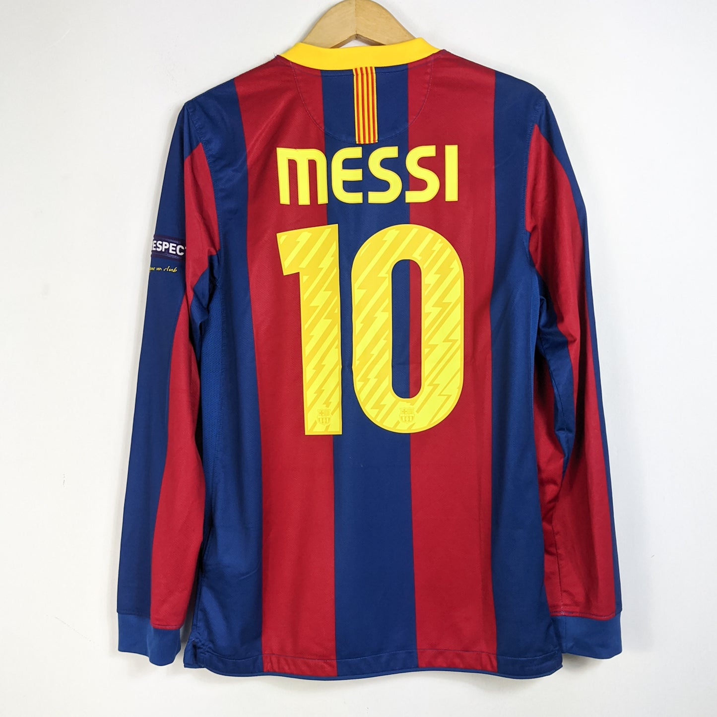 Original Barcelona 2010/11 Home - Messi #10 Size S (Long Sleeve)