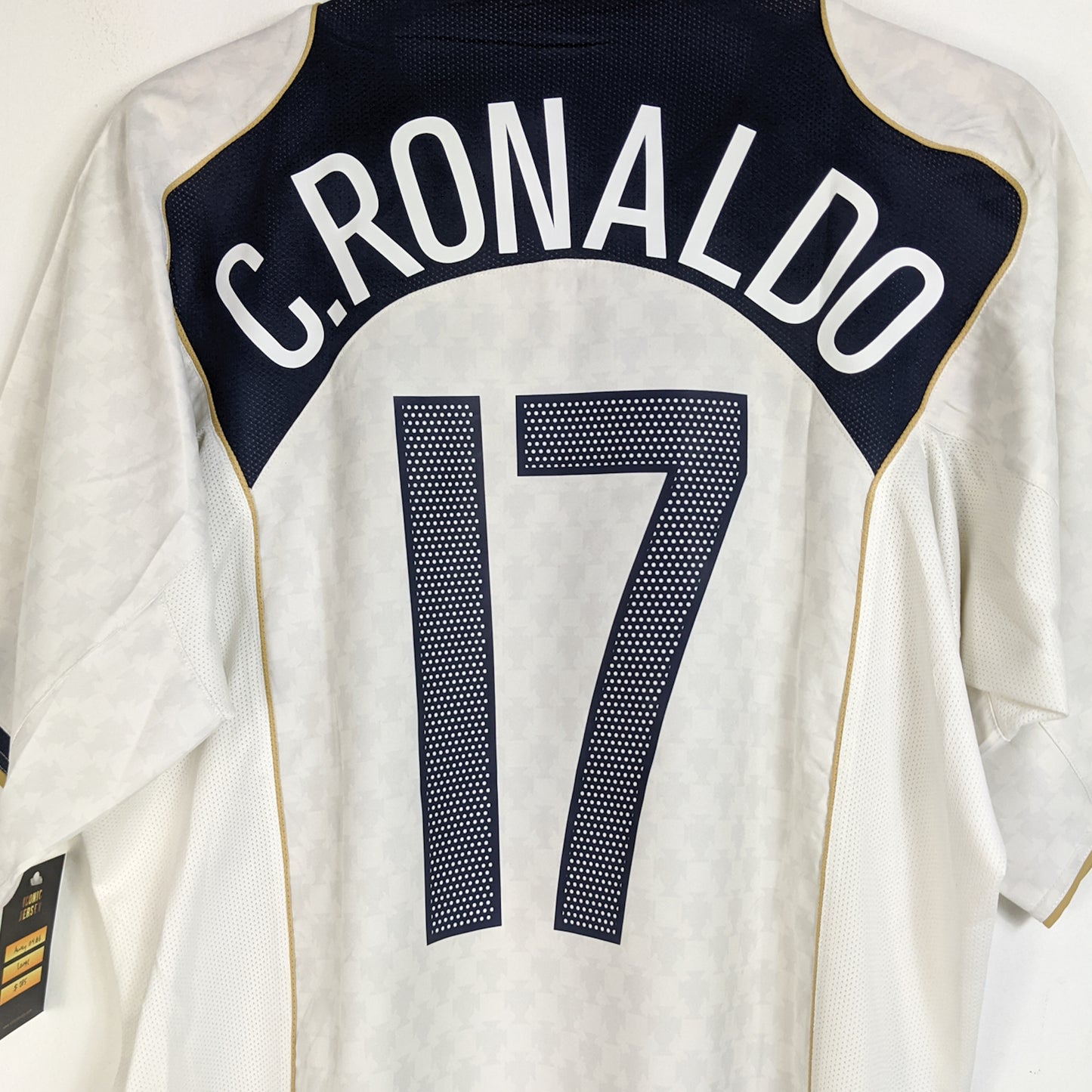 Original Portugal 2004/06 Away - Ronaldo #17 Size L