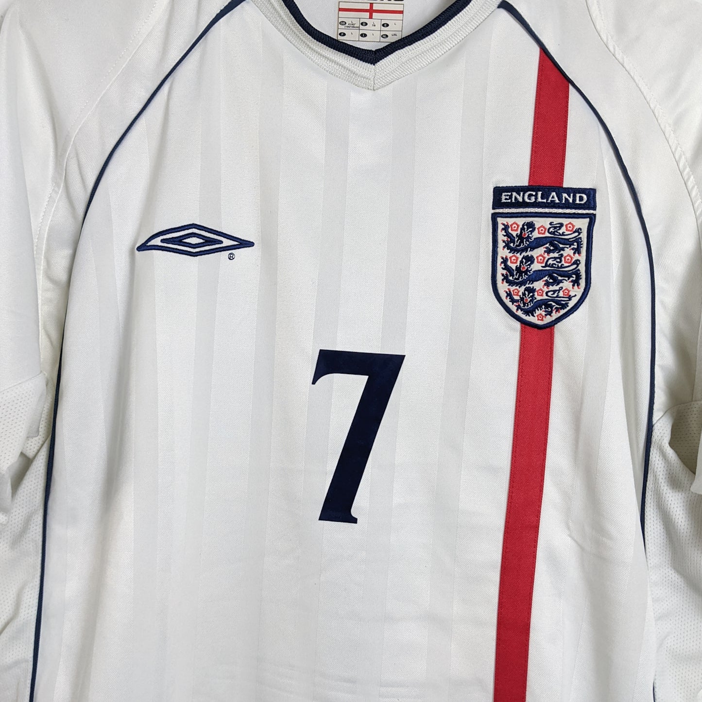 Original England 2002 Home - Beckham #7 Size L