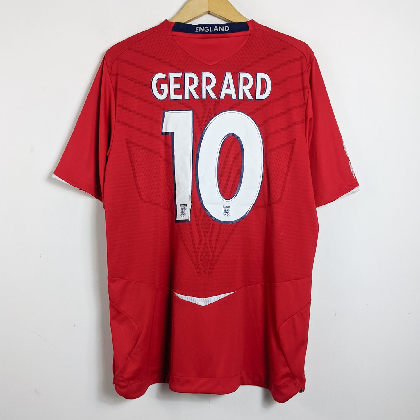 Original England 2008/09 Away - Gerrard #10 Size L (Bnwt)