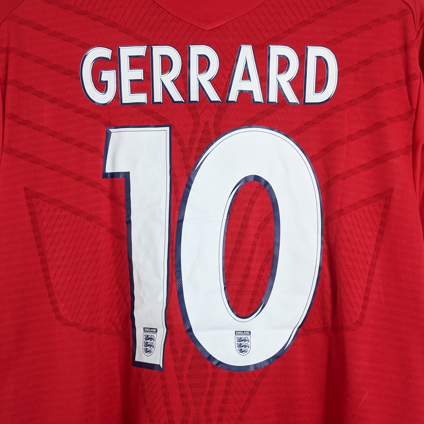 Original England 2008/09 Away - Gerrard #10 Size L (Bnwt)