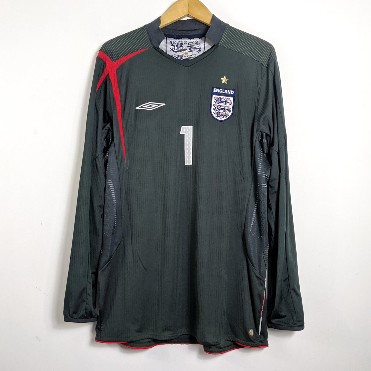 Original England 2006 GK - James #1 Size L (Long Sleeve)