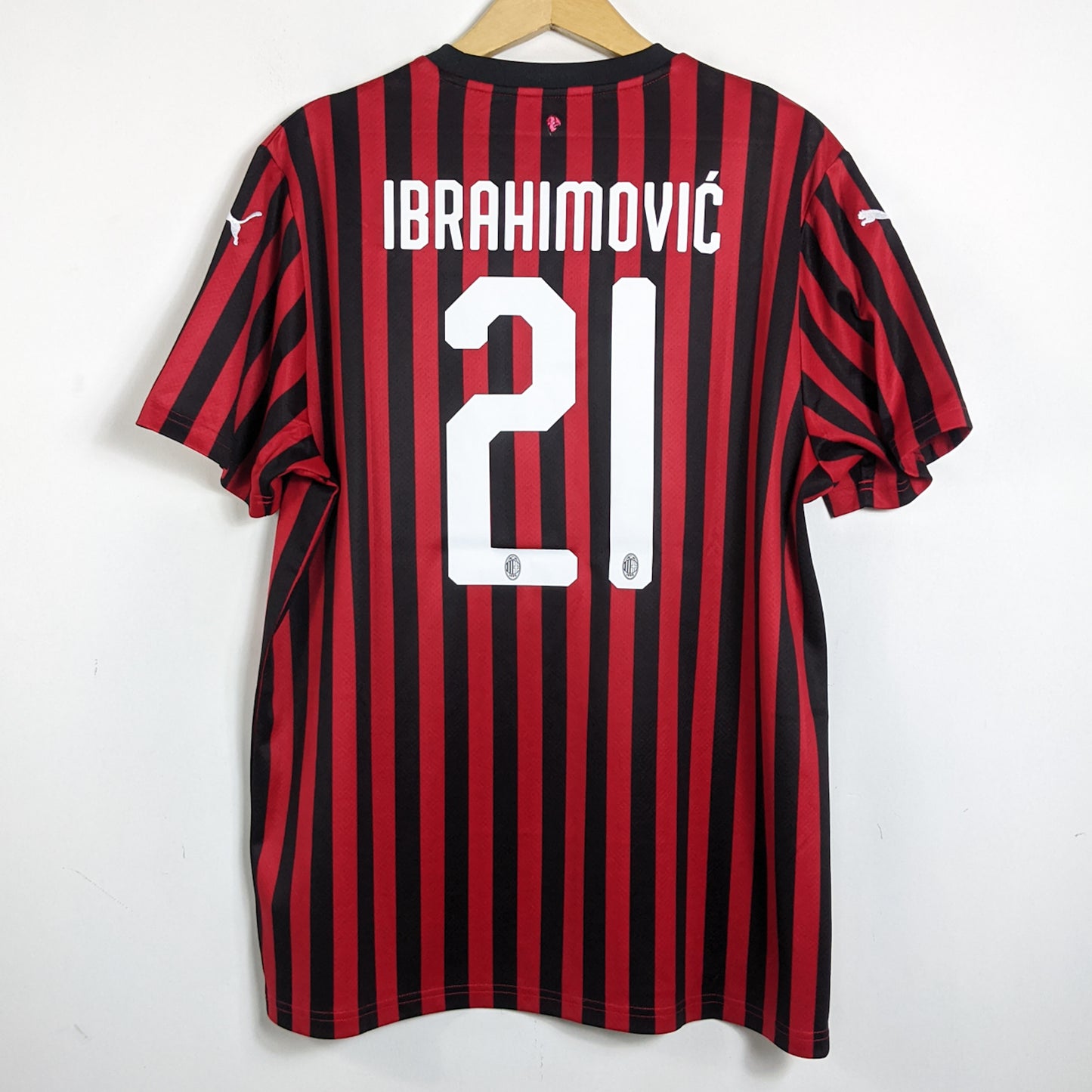Original AC Milan 2019/20 Home - Ibrahimovic #21 Size XL